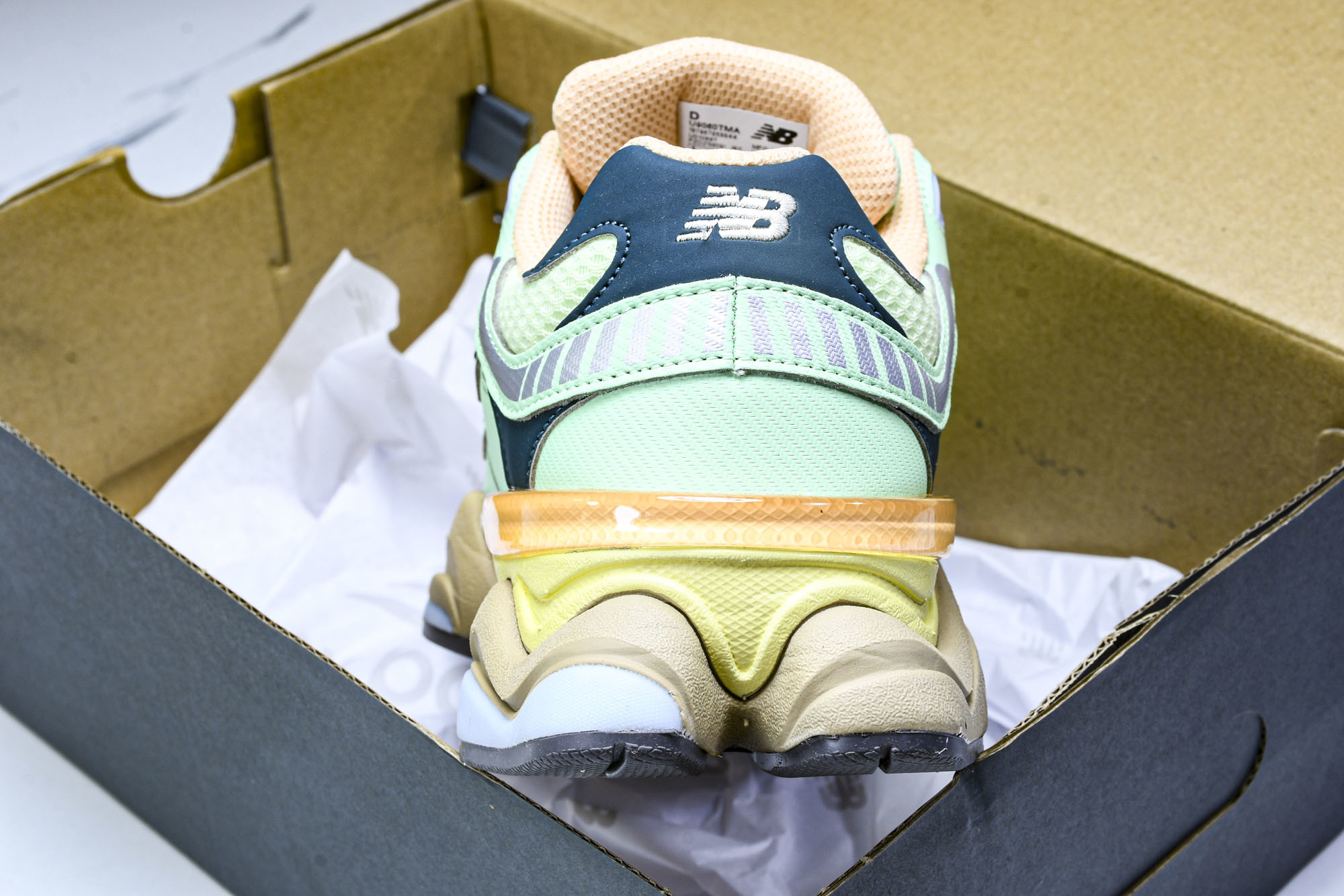New Balance NB9060 联名款 复古休闲运动慢跑鞋 U9060TMA #YZ010#鞋款灵