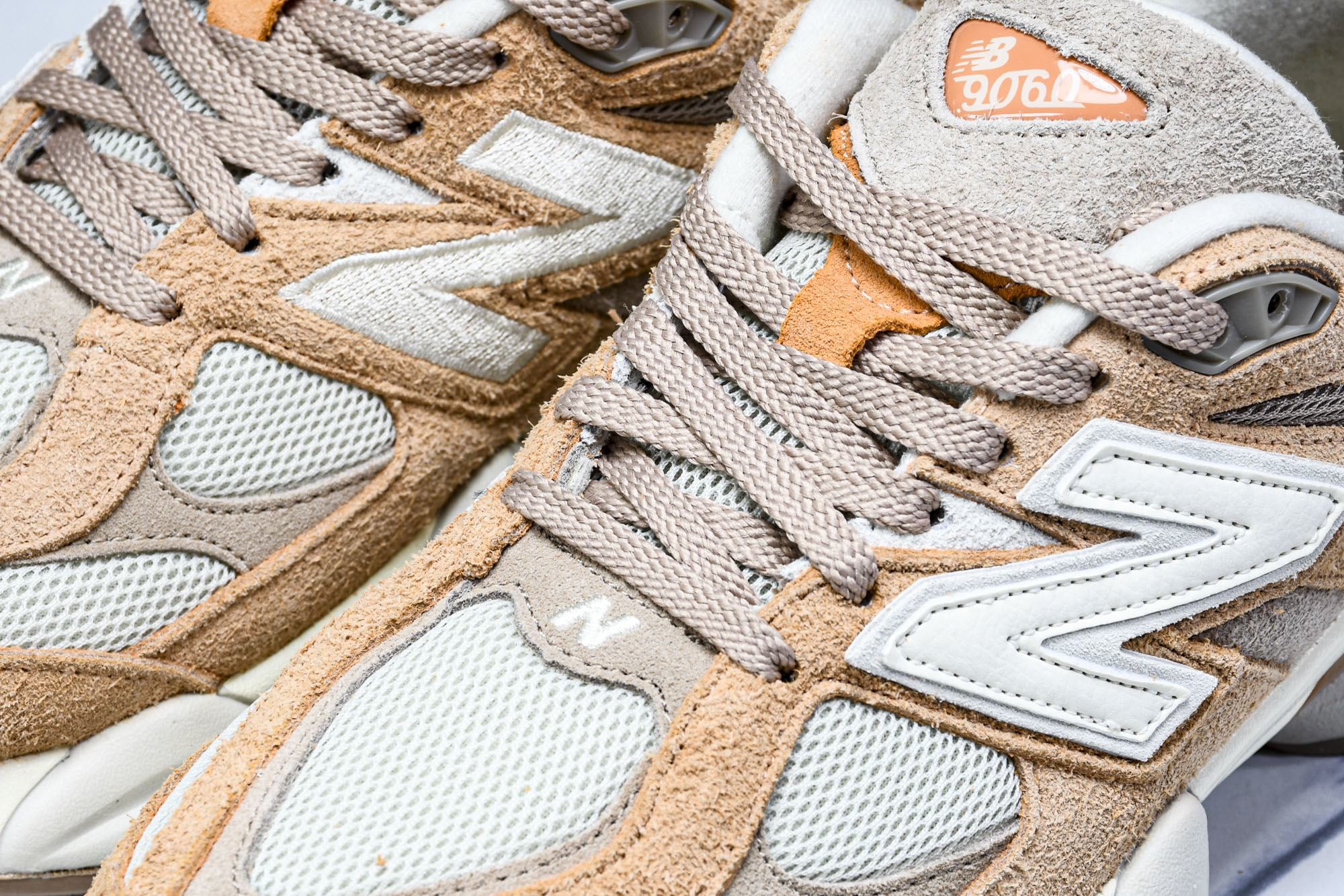New Balance NB9060 联名款 复古休闲运动慢跑鞋 U9060WCW #YZ010#鞋款灵
