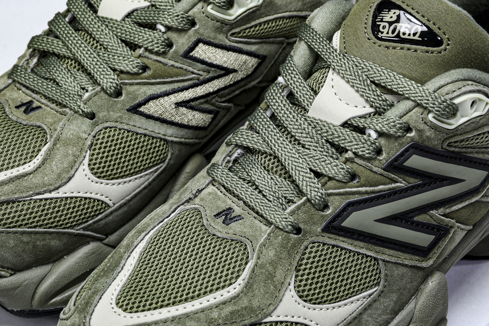 New Balance NB9060 联名款 复古休闲运动慢跑鞋 U9060ZGD #YZ010#鞋款灵