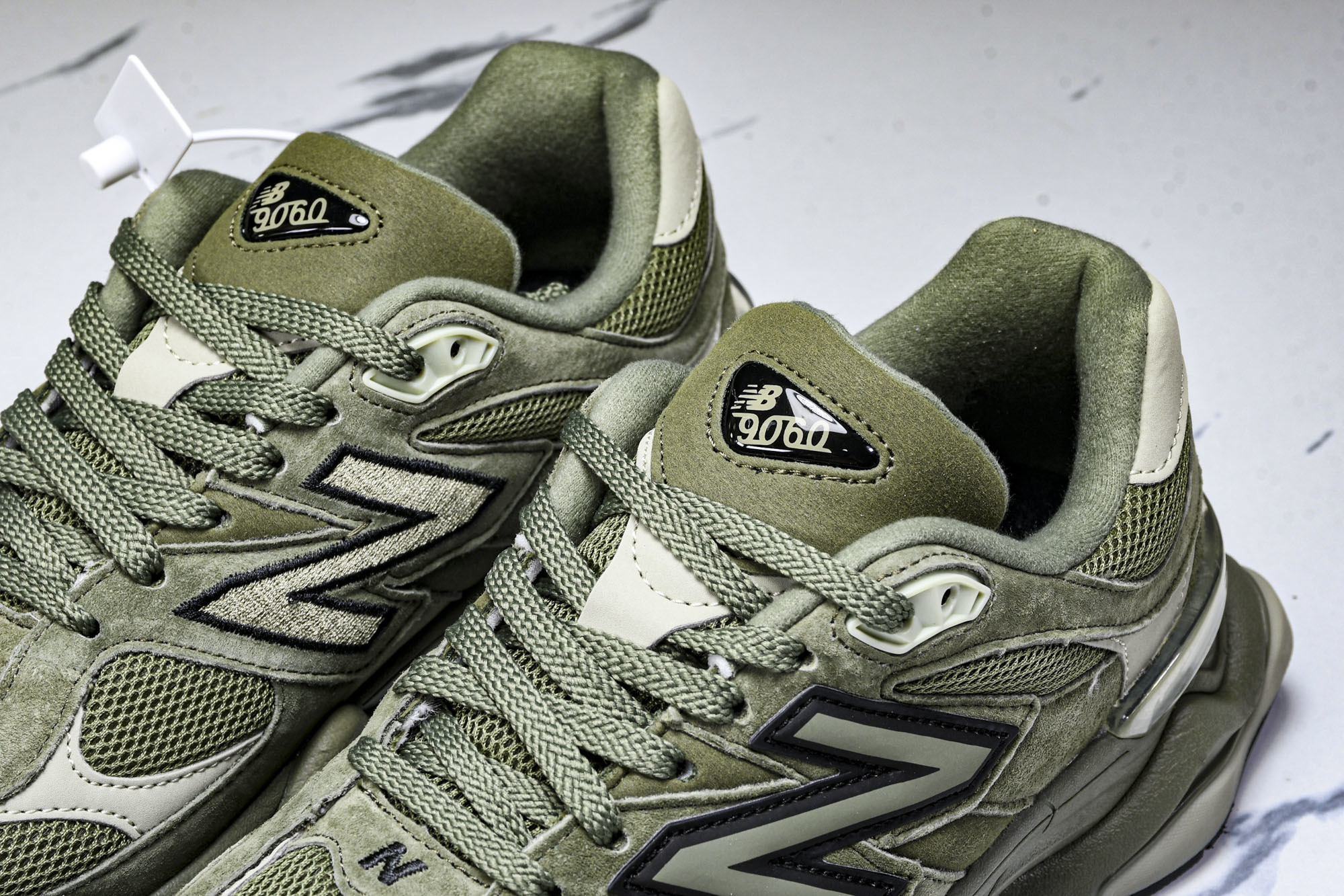 New Balance NB9060 联名款 复古休闲运动慢跑鞋 U9060ZGD #YZ010#鞋款灵