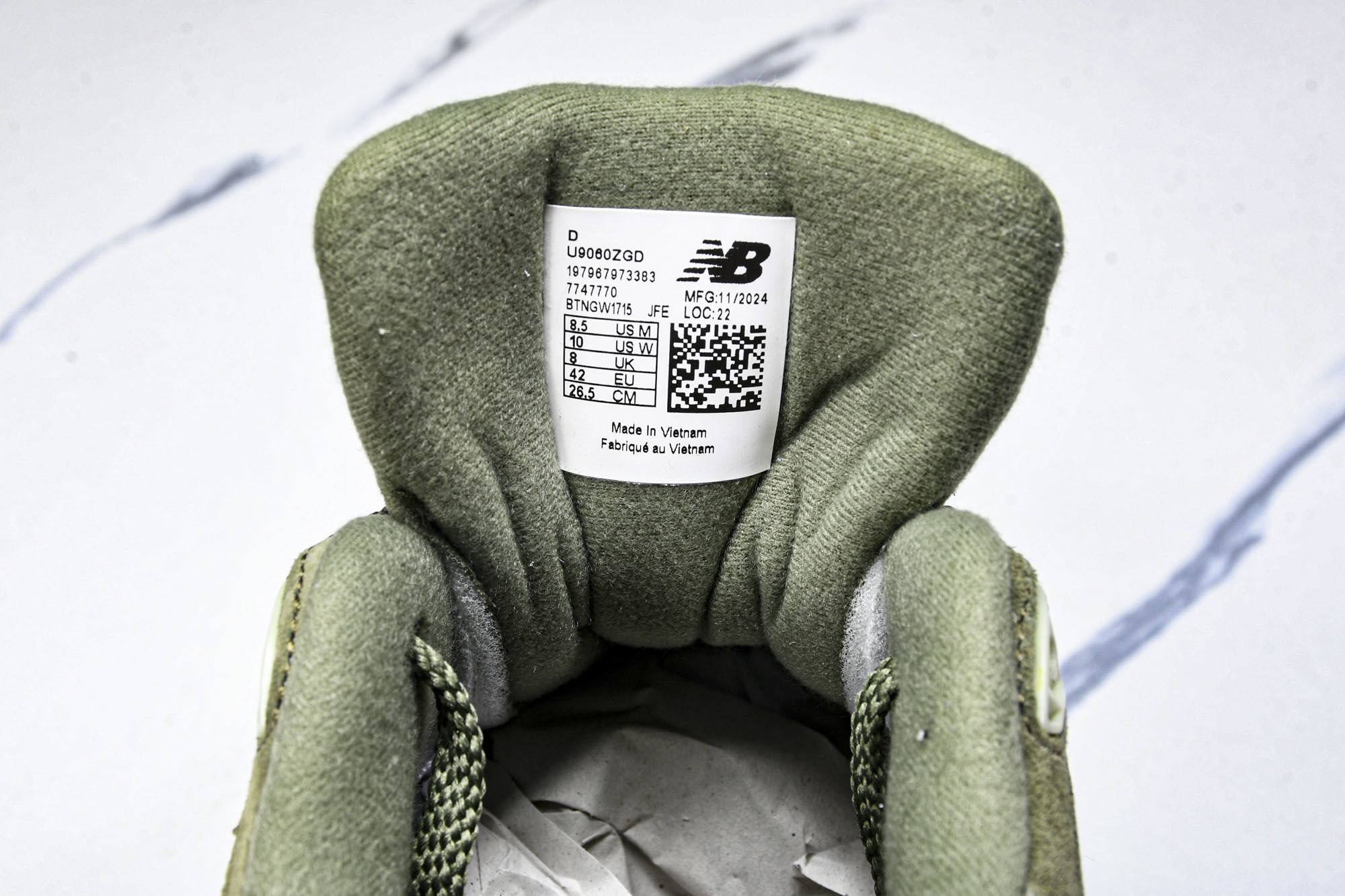 New Balance NB9060 联名款 复古休闲运动慢跑鞋 U9060ZGD #YZ010#鞋款灵