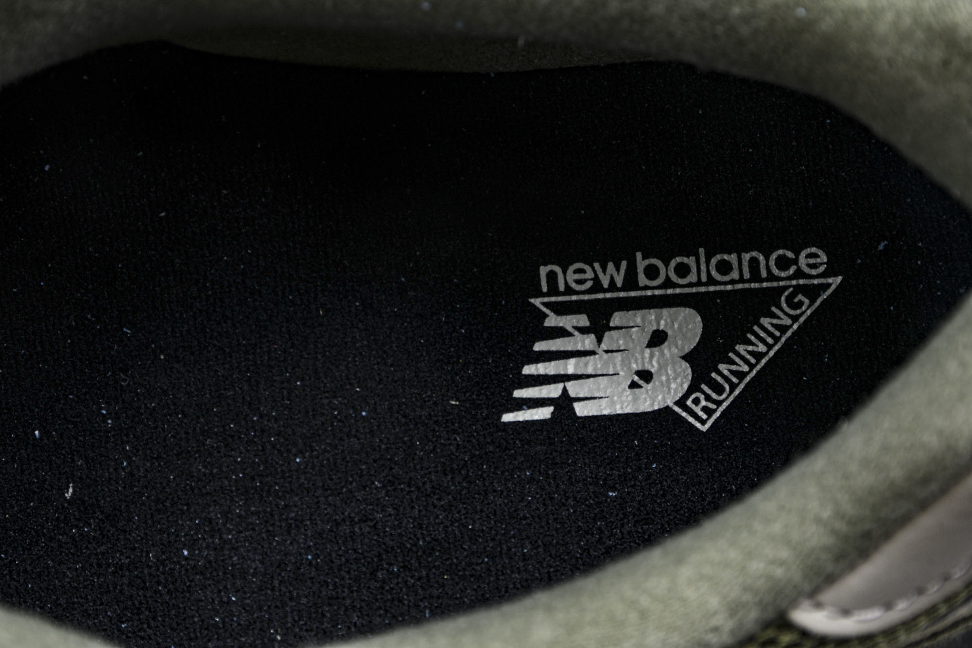 New Balance NB9060 联名款 复古休闲运动慢跑鞋 U9060ZGD #YZ010#鞋款灵