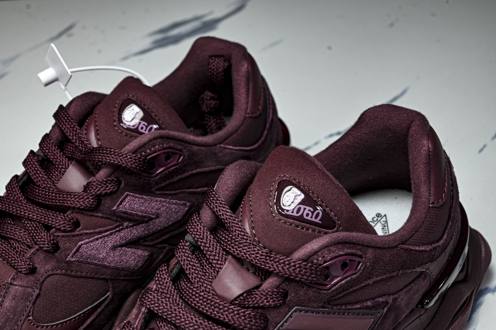 New Balance NB9060 联名款 复古休闲运动慢跑鞋 U9060ZSC #YZ010#鞋款灵