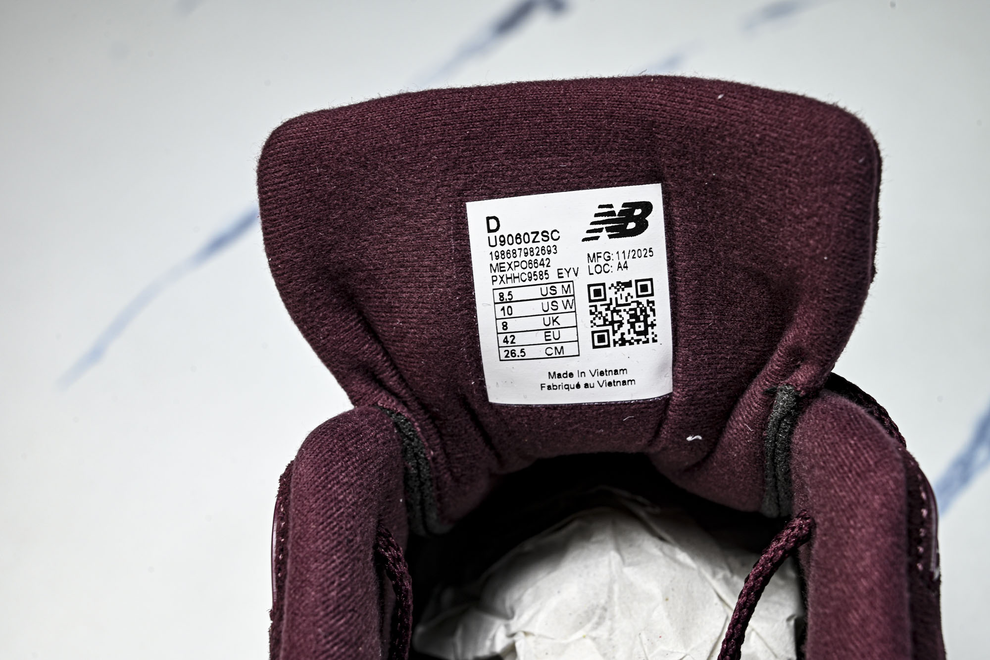 New Balance NB9060 联名款 复古休闲运动慢跑鞋 U9060ZSC #YZ010#鞋款灵