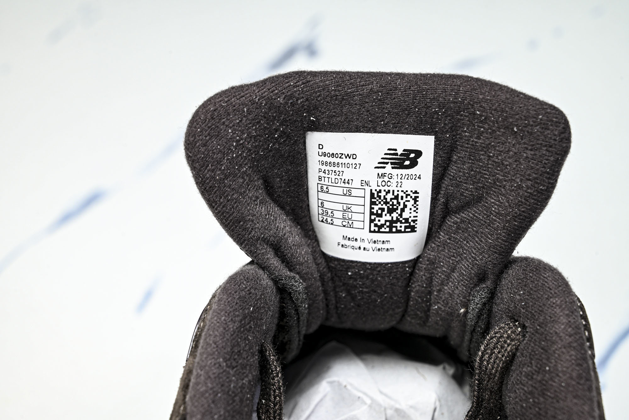 New Balance NB9060 联名款 复古休闲运动慢跑鞋 U9060ZWD #YZ010#鞋款灵