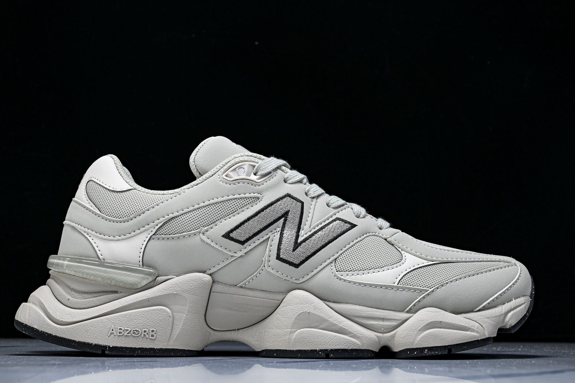 New Balance NB9060 联名款 复古休闲运动慢跑鞋 UT #YZ010#鞋款灵感源自设计师