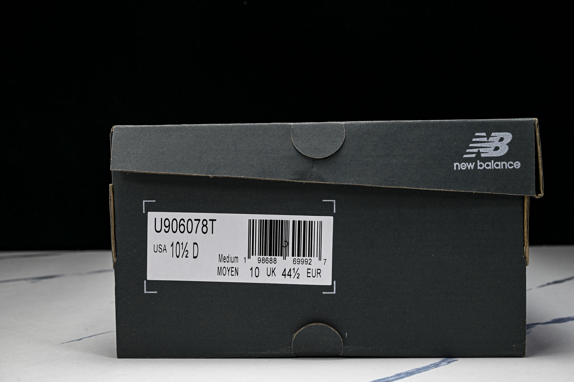 New Balance NB9060 联名款 复古休闲运动慢跑鞋 UT #YZ010#鞋款灵感源自设计师