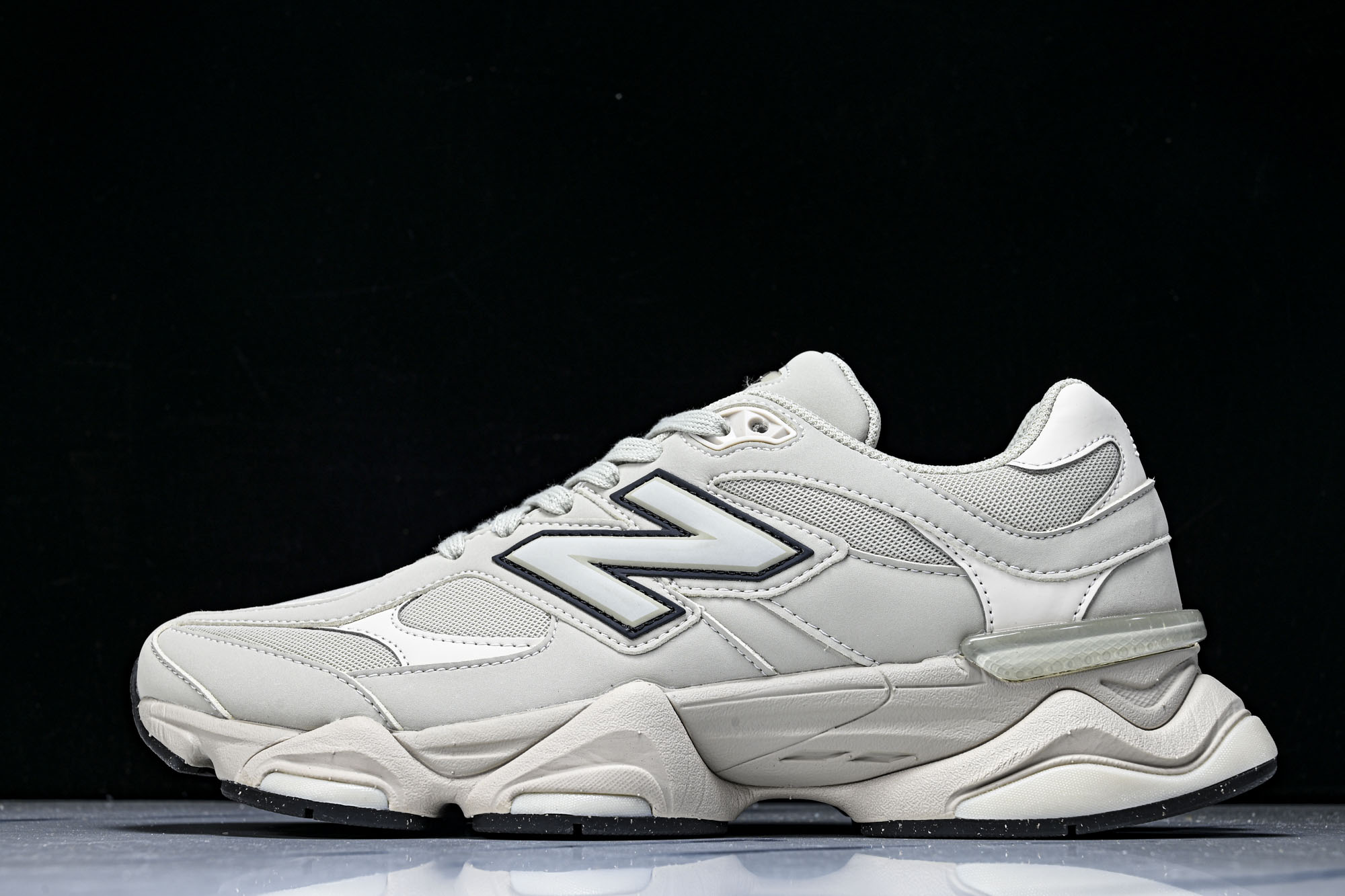 New Balance NB9060 联名款 复古休闲运动慢跑鞋 UT #YZ010#鞋款灵感源自设计师
