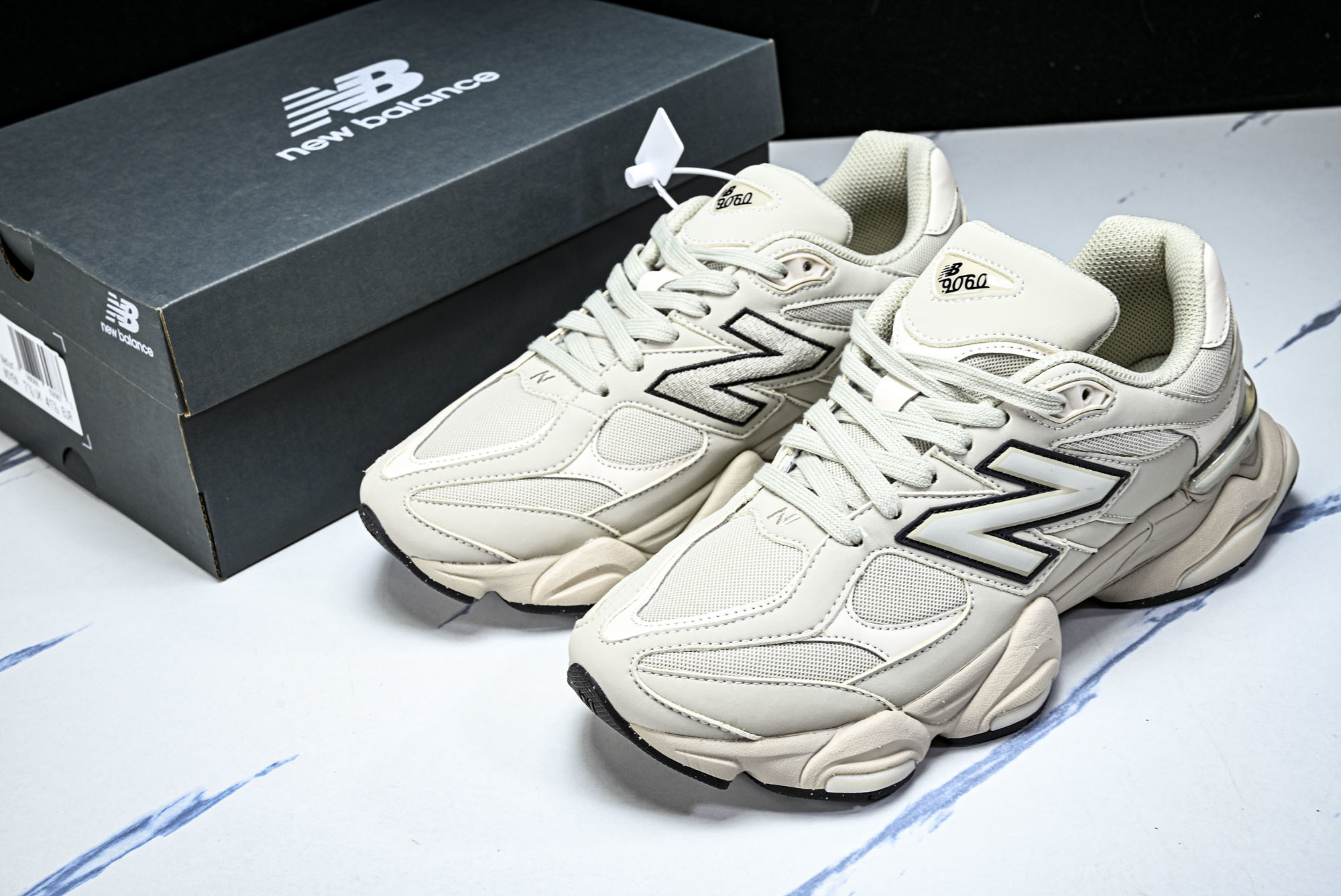 New Balance NB9060 联名款 复古休闲运动慢跑鞋 UT(2) #YZ010#鞋款灵感源自