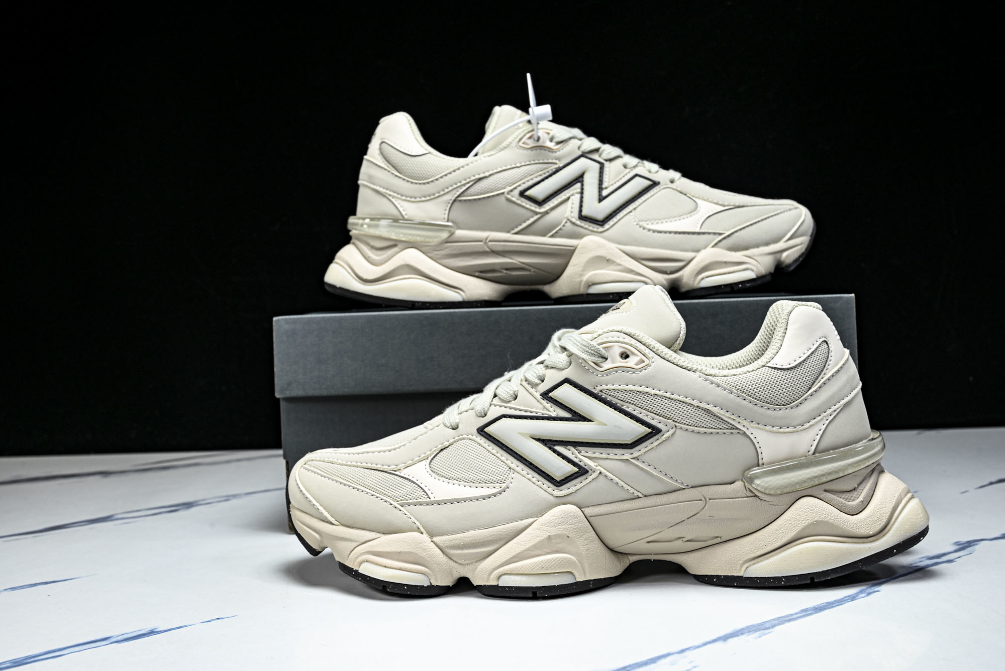 New Balance NB9060 联名款 复古休闲运动慢跑鞋 UT(2) #YZ010#鞋款灵感源自
