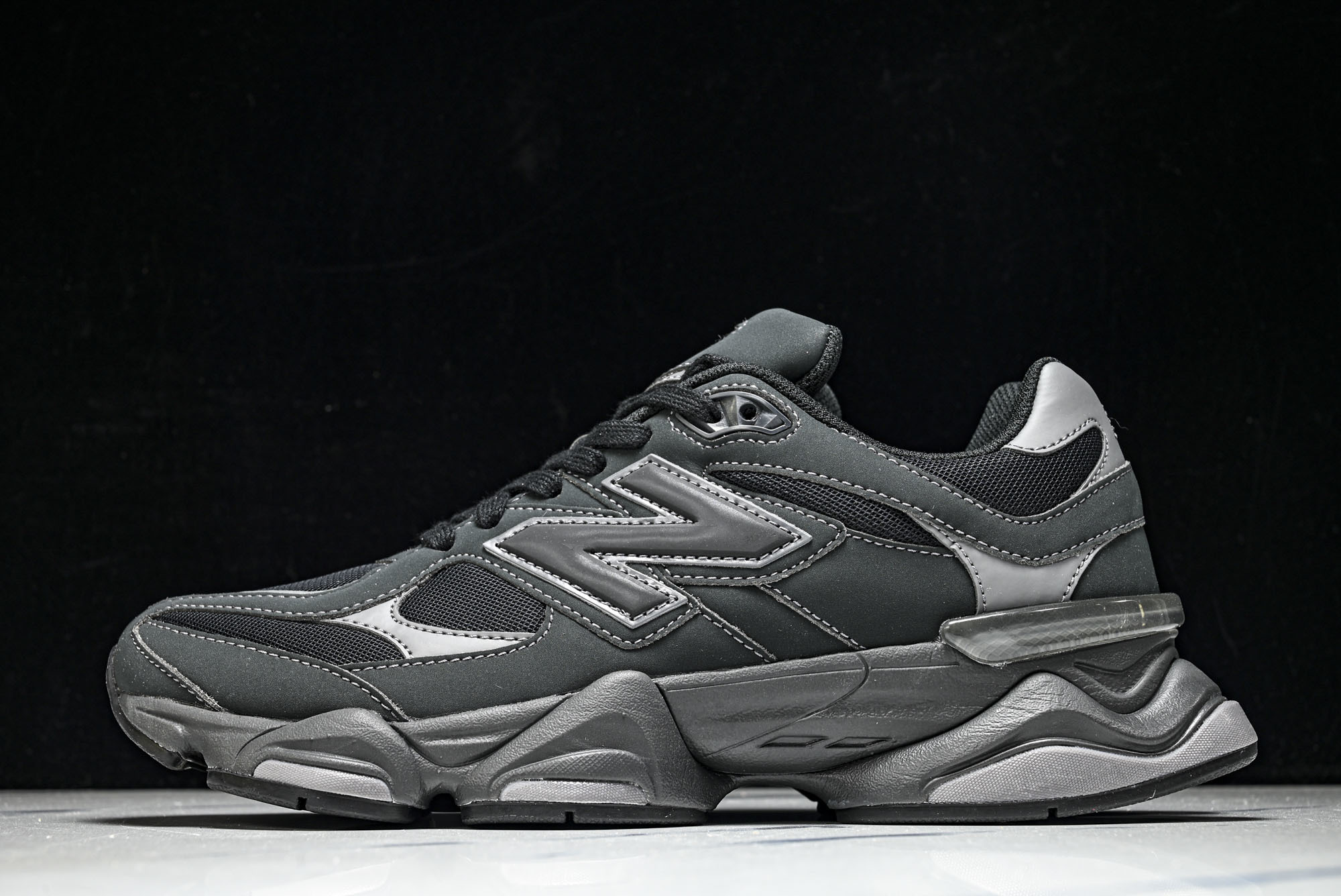 New Balance NB9060 联名款 复古休闲运动慢跑鞋 UE #YZ010#鞋款灵感源自设计师