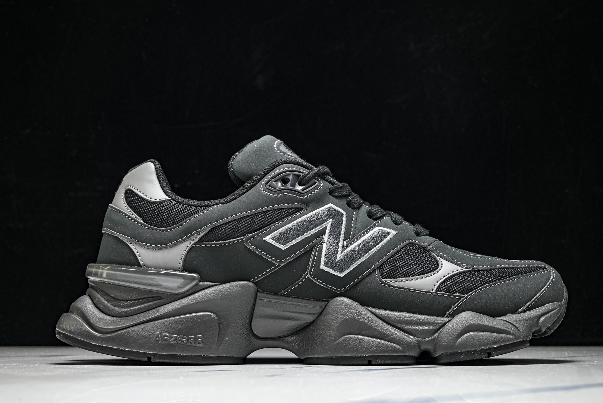 New Balance NB9060 联名款 复古休闲运动慢跑鞋 UE #YZ010#鞋款灵感源自设计师