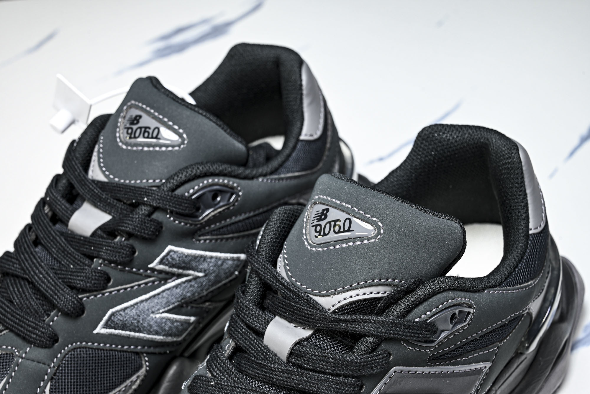 New Balance NB9060 联名款 复古休闲运动慢跑鞋 UE #YZ010#鞋款灵感源自设计师