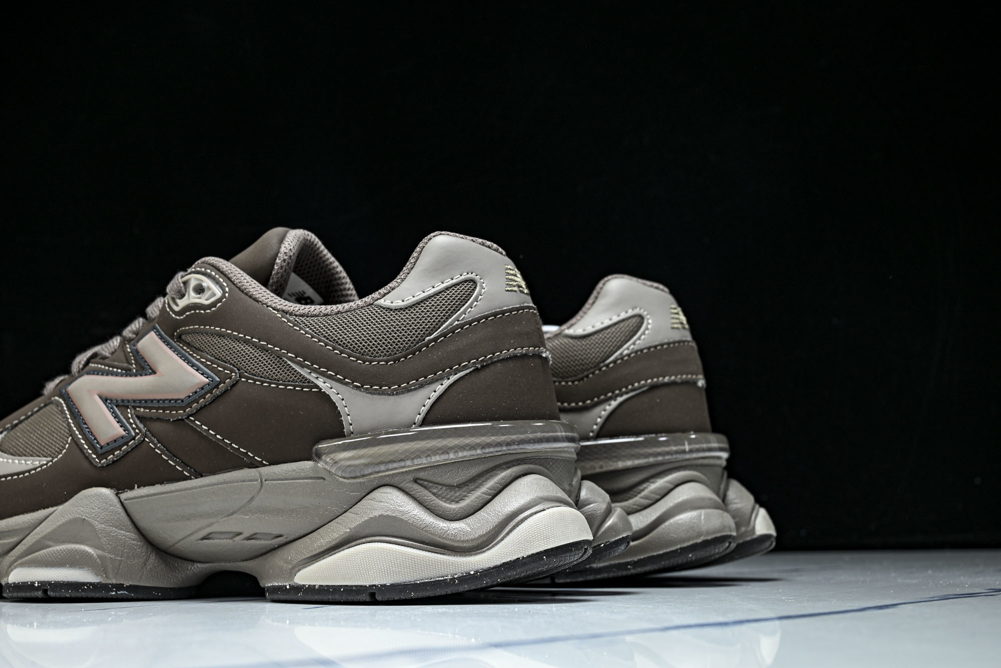 New Balance NB9060 联名款 复古休闲运动慢跑鞋 U #YZ010#鞋款灵感源自设计师本