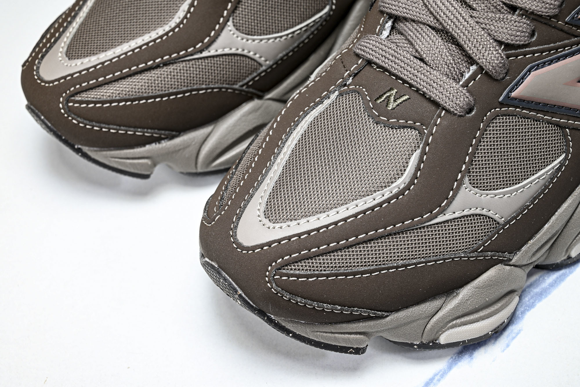 New Balance NB9060 联名款 复古休闲运动慢跑鞋 U #YZ010#鞋款灵感源自设计师本