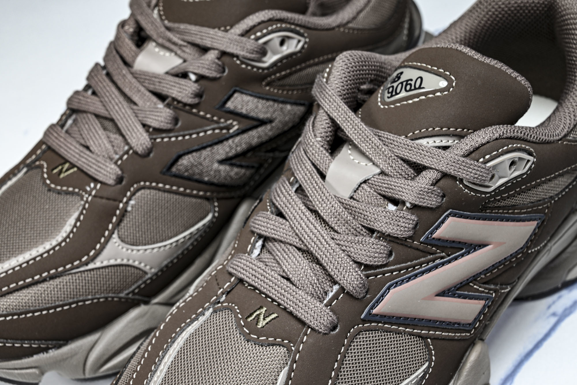 New Balance NB9060 联名款 复古休闲运动慢跑鞋 U #YZ010#鞋款灵感源自设计师本