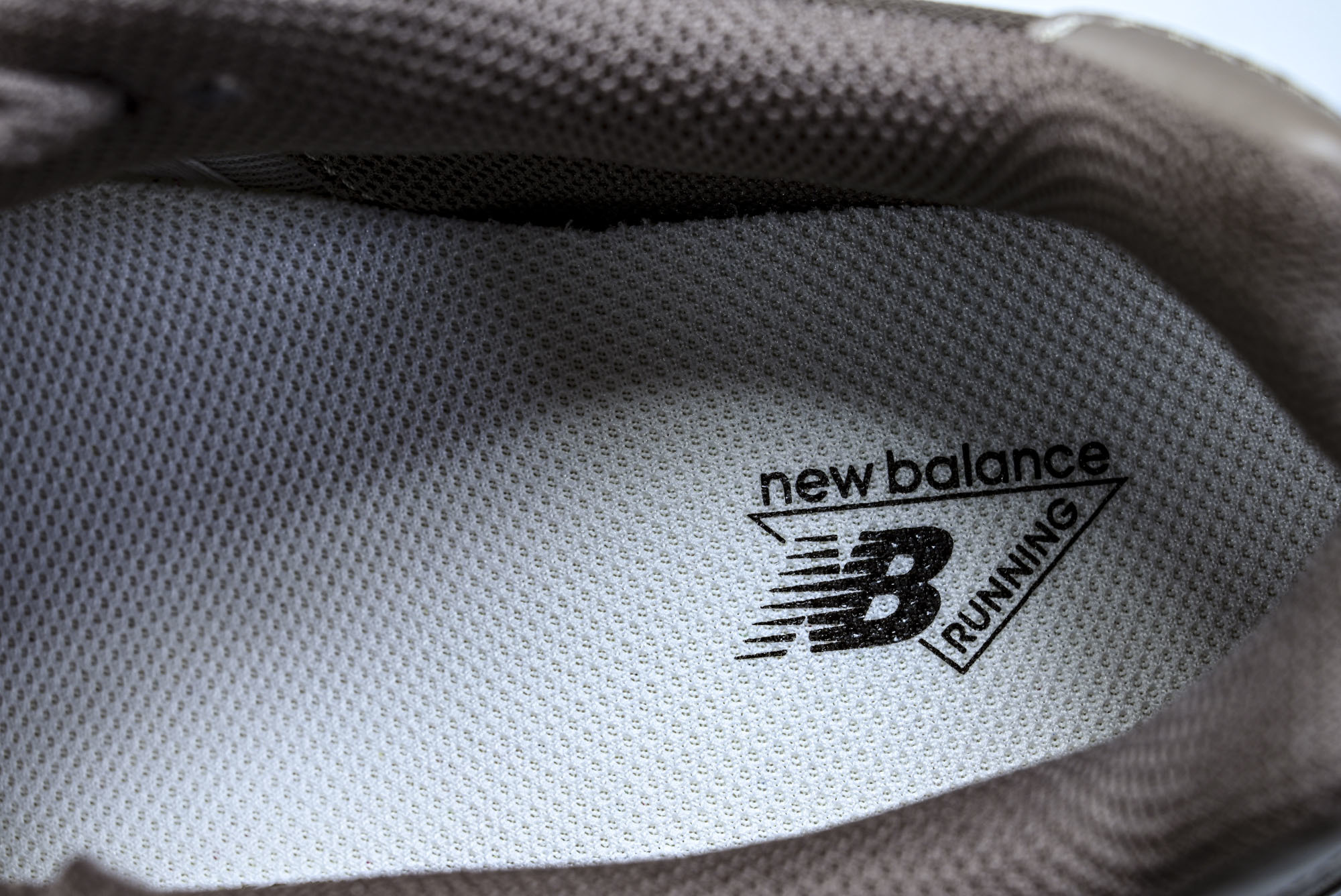 New Balance NB9060 联名款 复古休闲运动慢跑鞋 U #YZ010#鞋款灵感源自设计师本