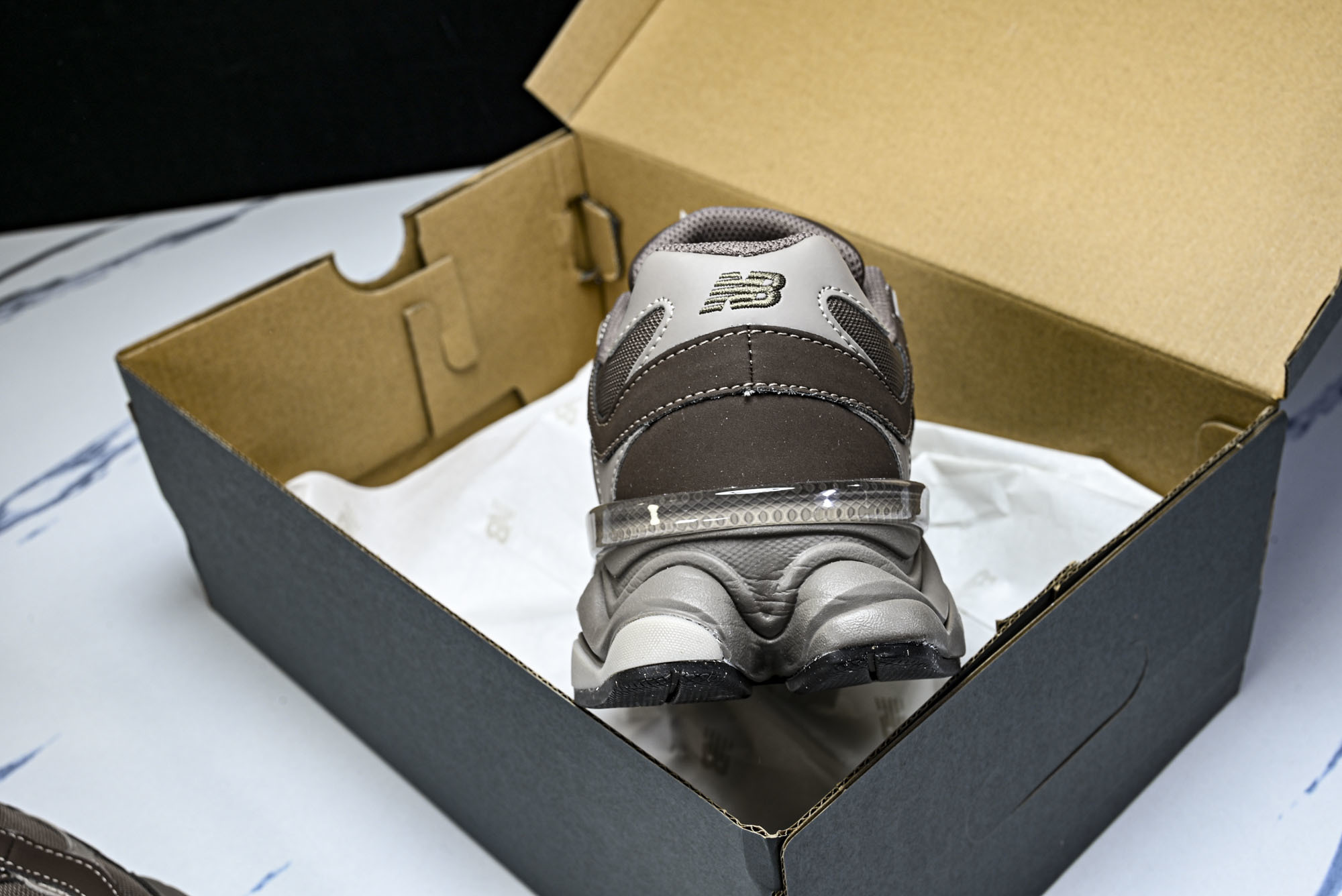 New Balance NB9060 联名款 复古休闲运动慢跑鞋 U #YZ010#鞋款灵感源自设计师本