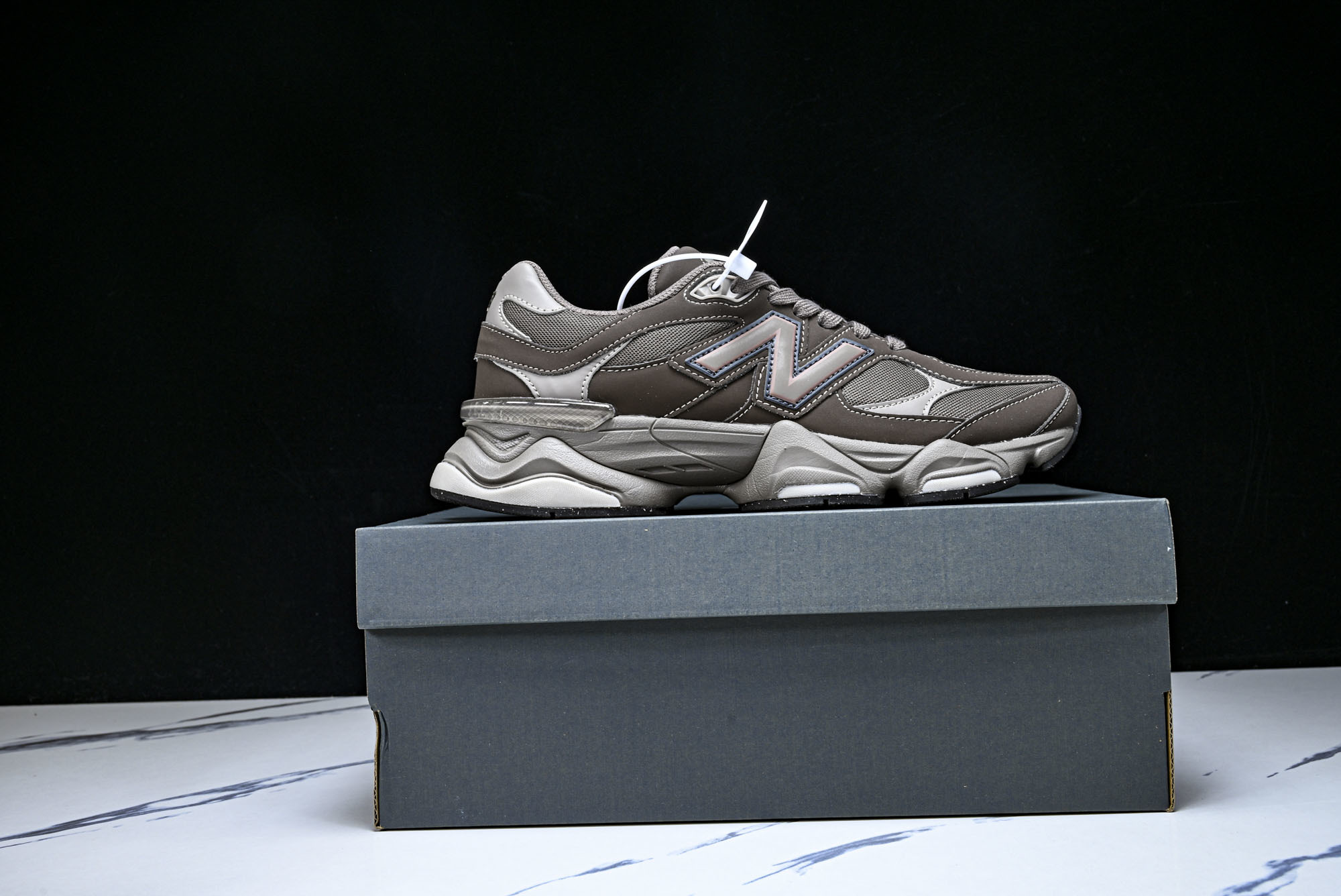 New Balance NB9060 联名款 复古休闲运动慢跑鞋 U #YZ010#鞋款灵感源自设计师本