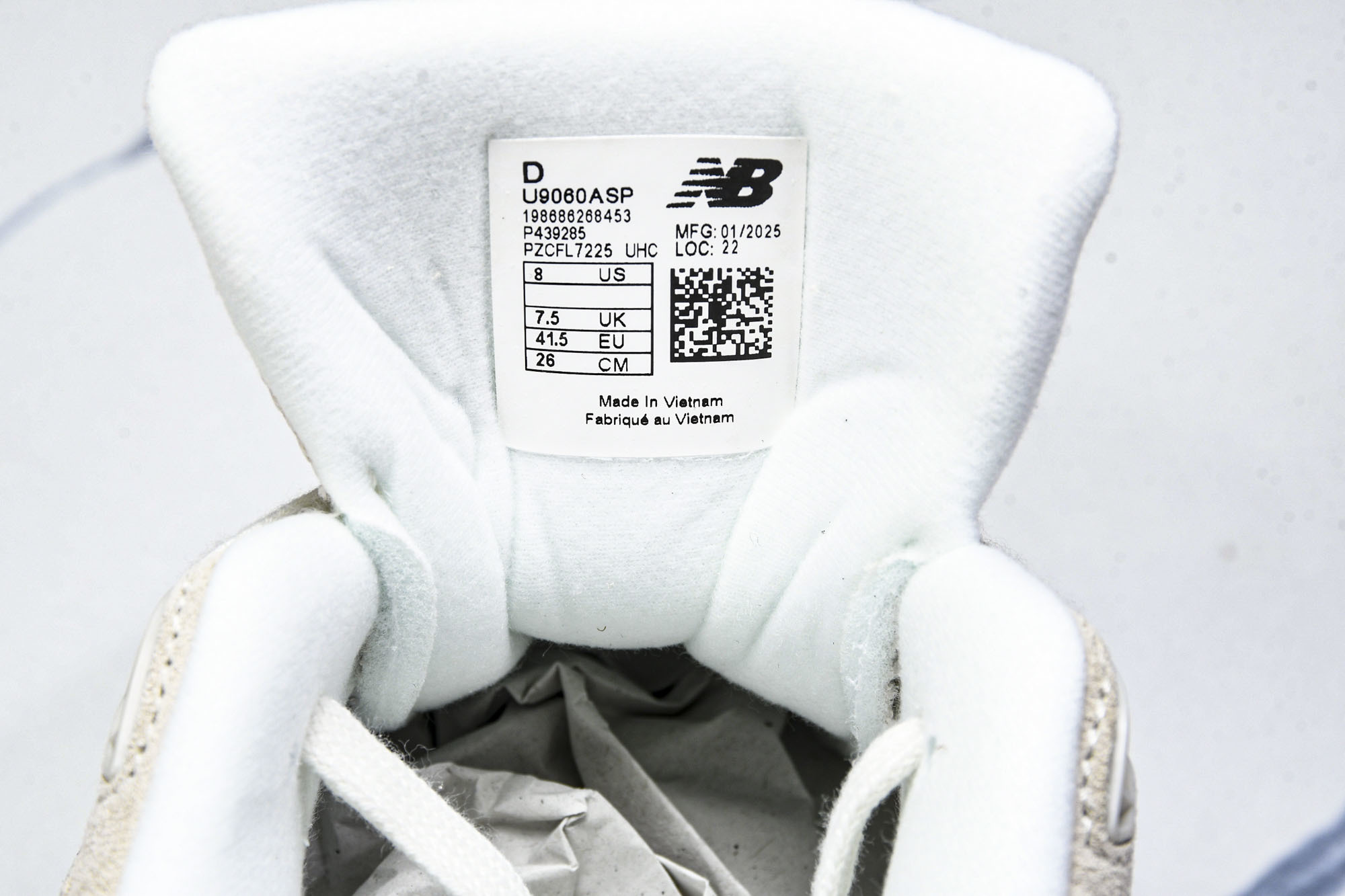 New Balance NB9060 联名款 复古休闲运动慢跑鞋 黑白色U9060ASP #YZ010#