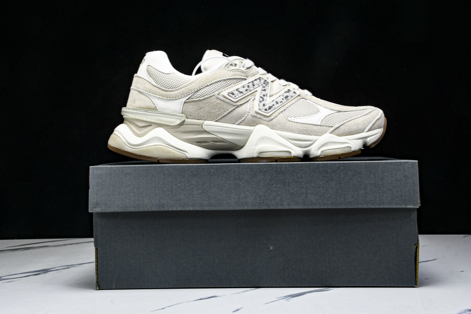 New Balance NB9060 联名款 复古休闲运动慢跑鞋 黑白色U9060ASP #YZ010#