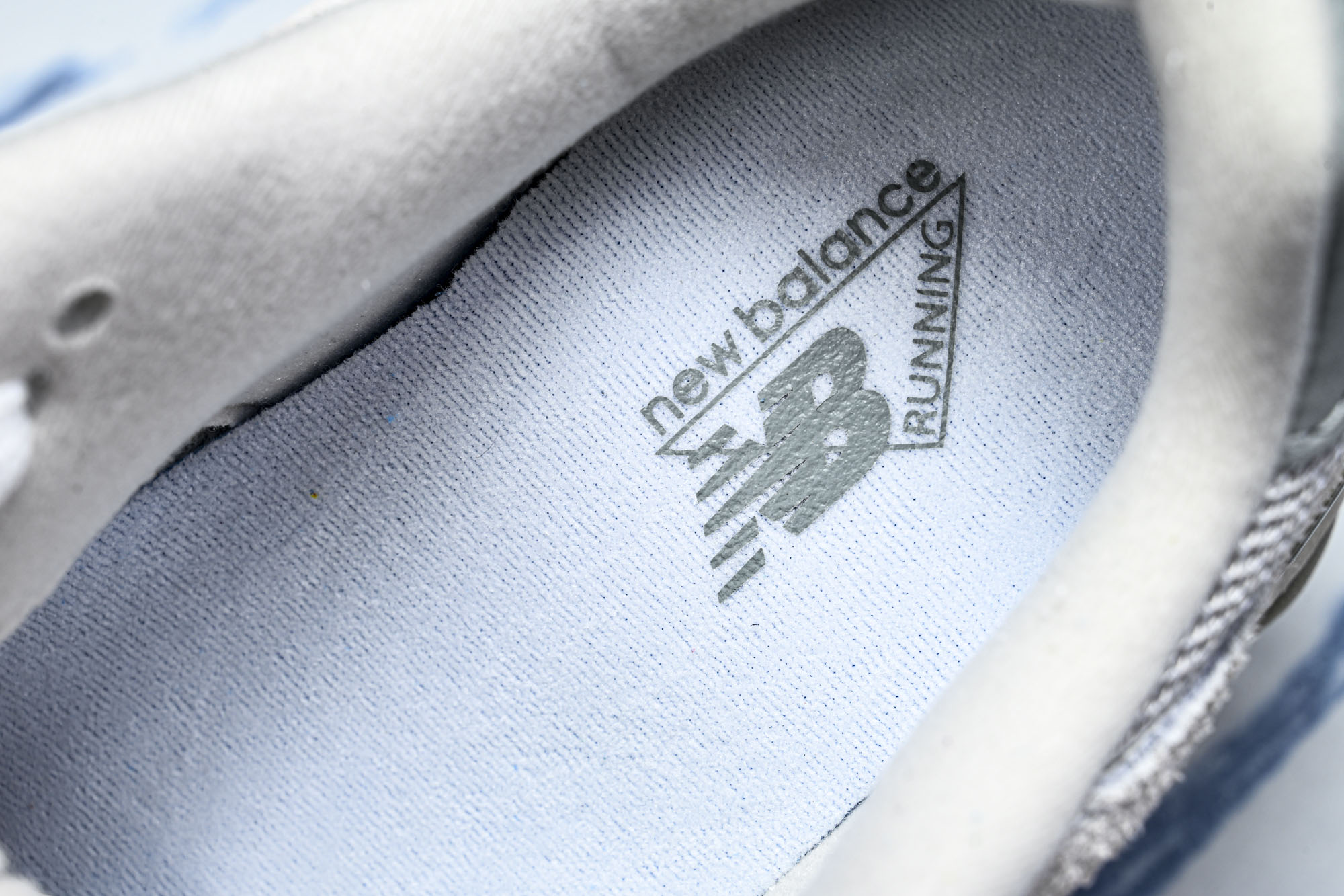 New Balance NB9060 联名款 复古休闲运动慢跑鞋U906OFGN #YZ010#鞋款灵感