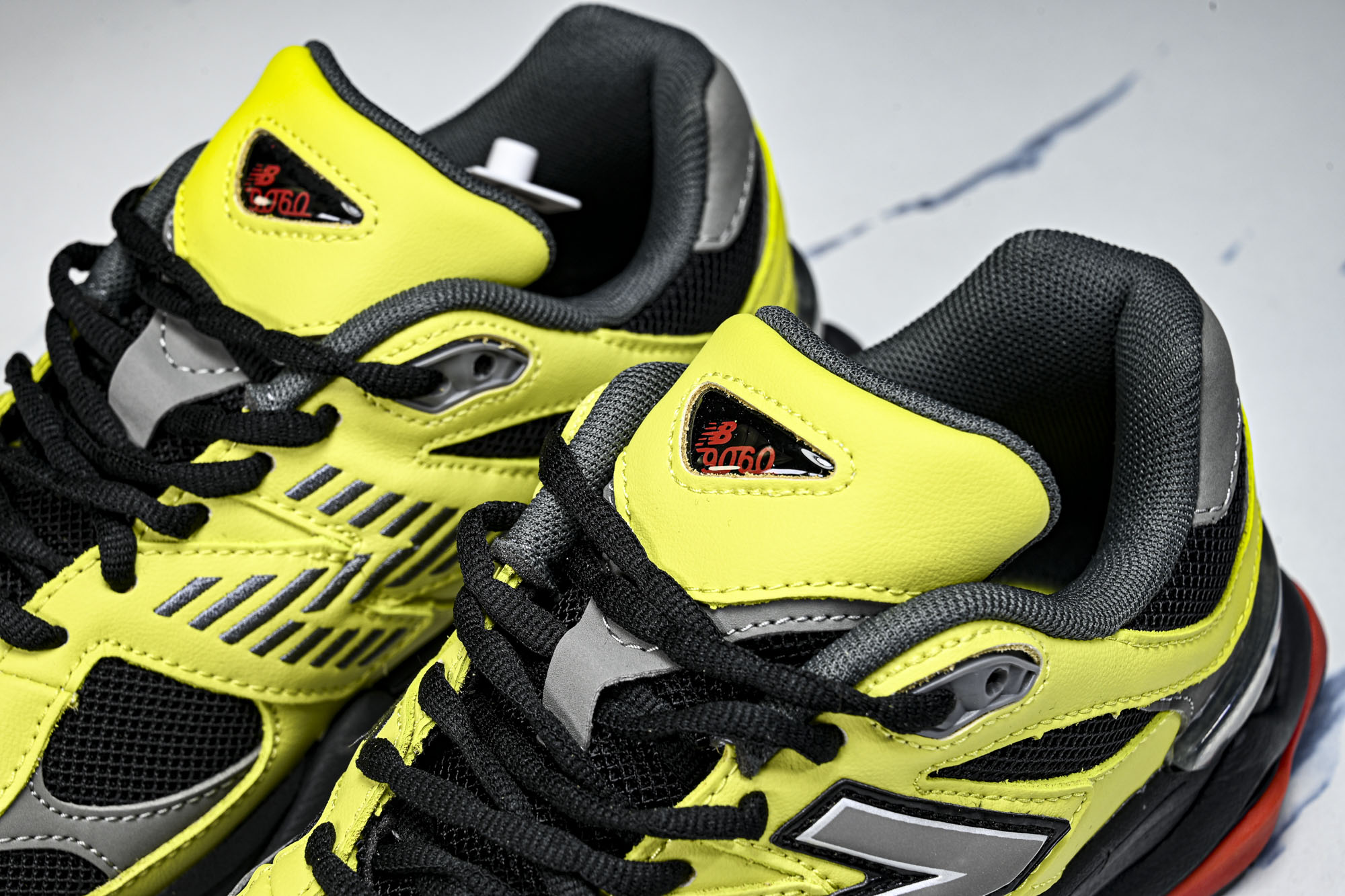 New Balance NB9060 联名款 复古休闲运动慢跑鞋U906ONRG #YZ010#鞋款灵感
