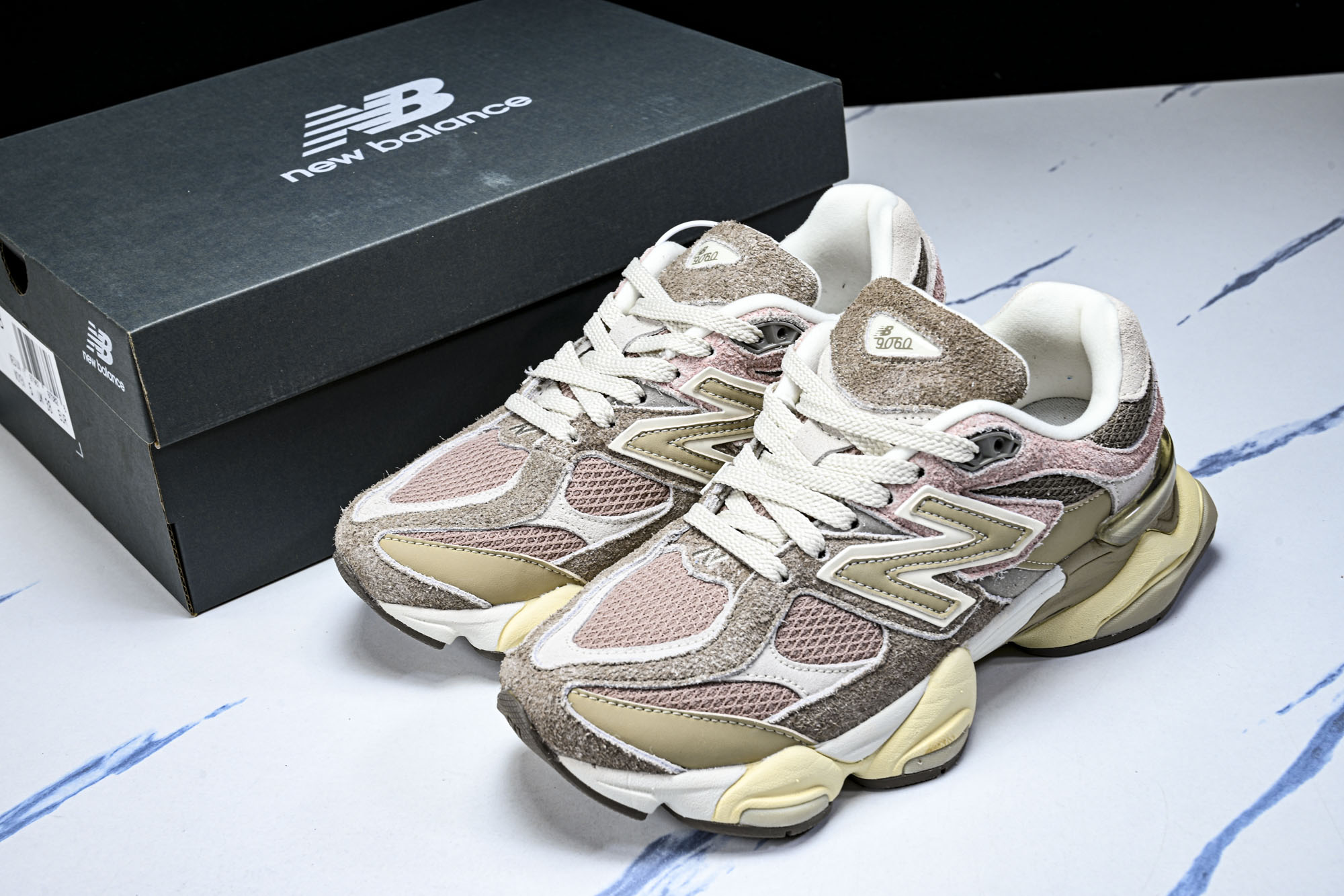 New Balance NB9060 联名款 复古休闲运动慢跑鞋U906ONTB #YZ010#鞋款灵感