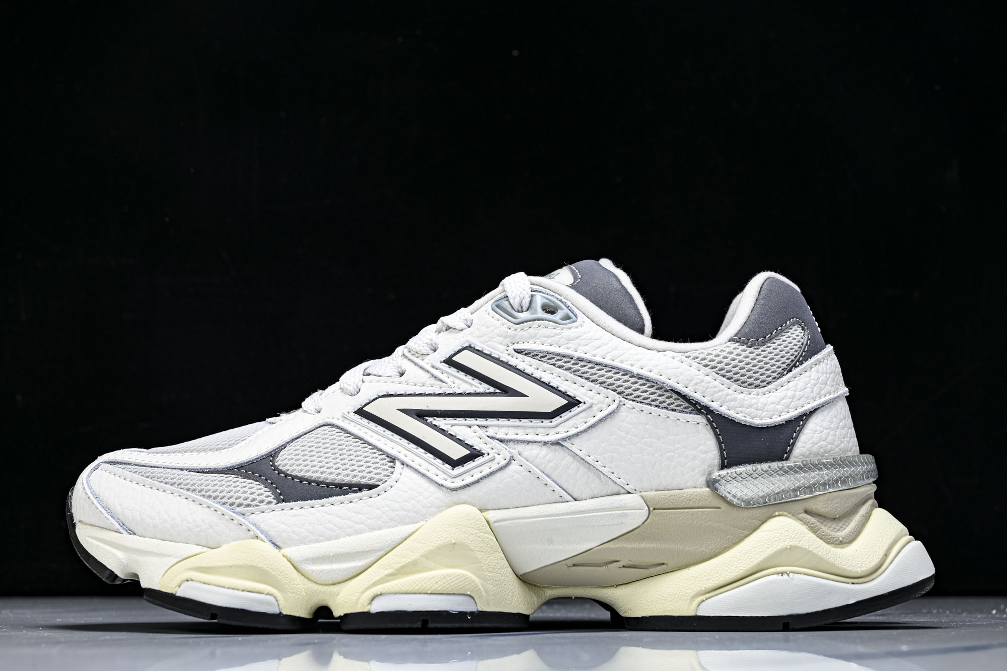 New Balance NB9060 联名款 复古休闲运动慢跑鞋U9060AGA #YZ010#鞋款灵感