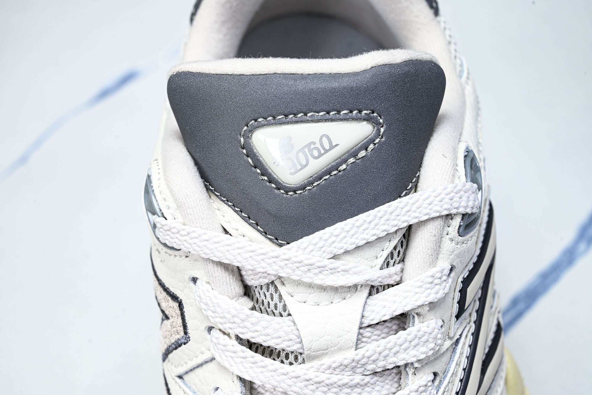 New Balance NB9060 联名款 复古休闲运动慢跑鞋U9060AGA #YZ010#鞋款灵感