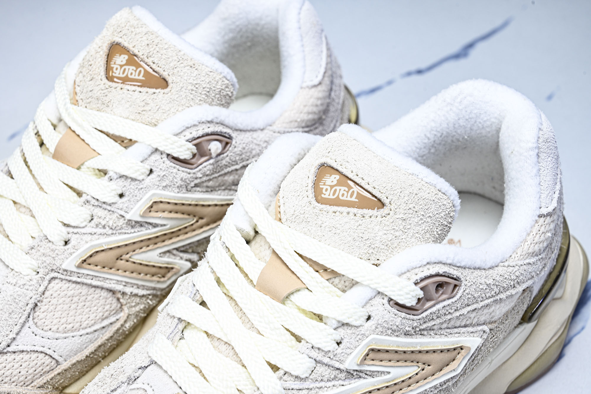 New Balance NB9060 联名款 复古休闲运动慢跑鞋U9060CCB #YZ010#鞋款灵感