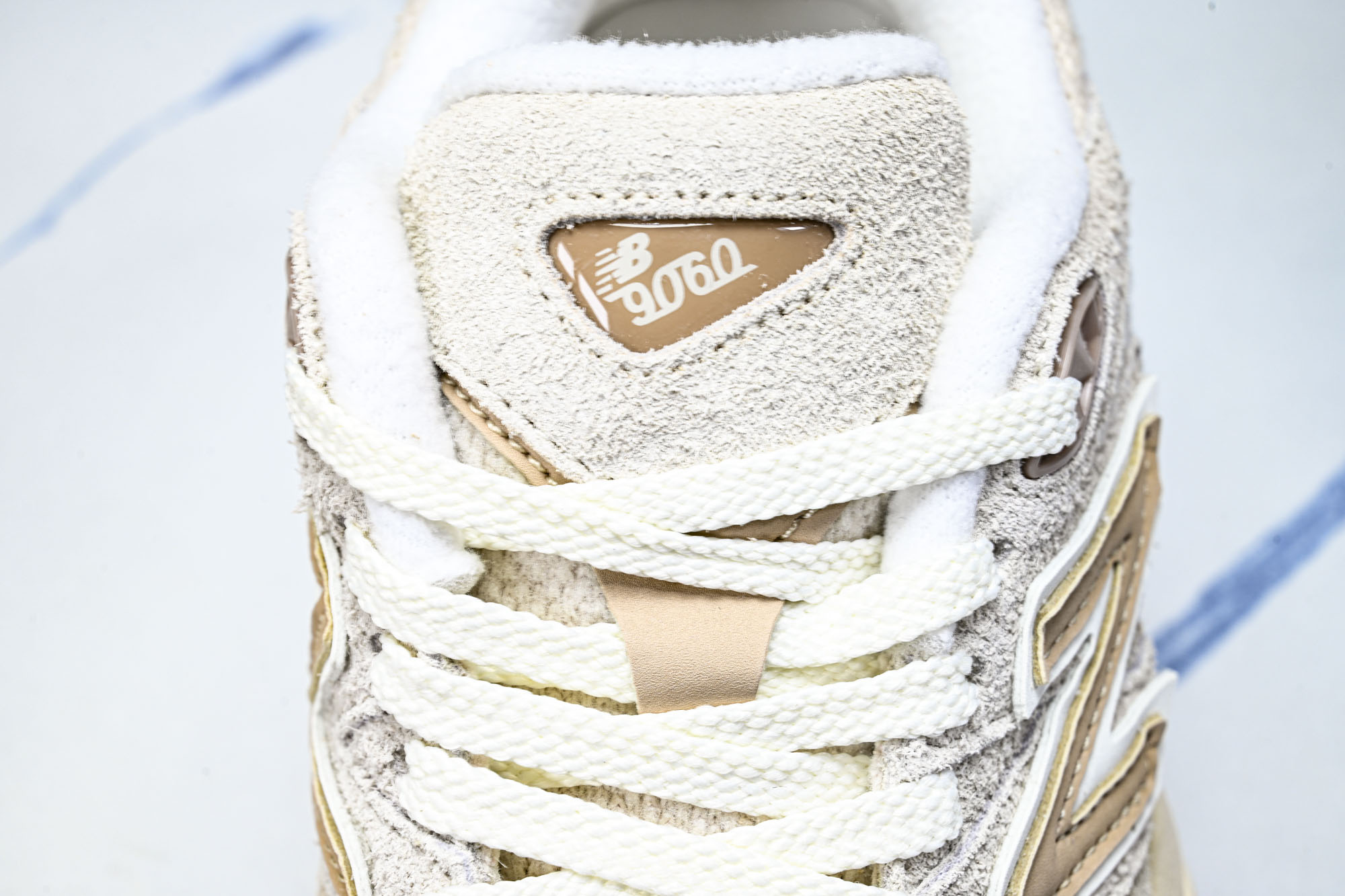 New Balance NB9060 联名款 复古休闲运动慢跑鞋U9060CCB #YZ010#鞋款灵感