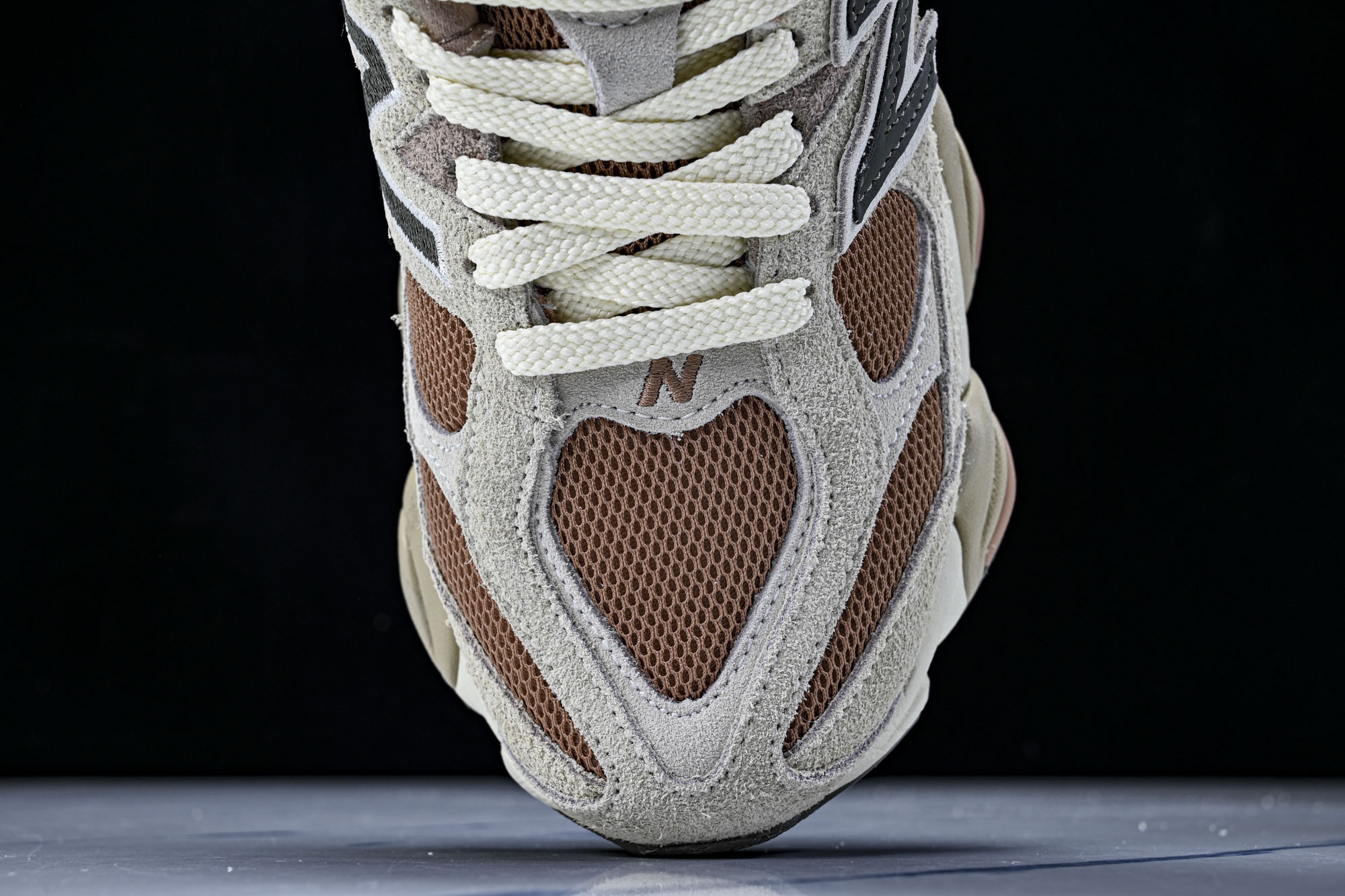 New Balance NB9060 联名款 复古休闲运动慢跑鞋U9060CWF #YZ010#鞋款灵感