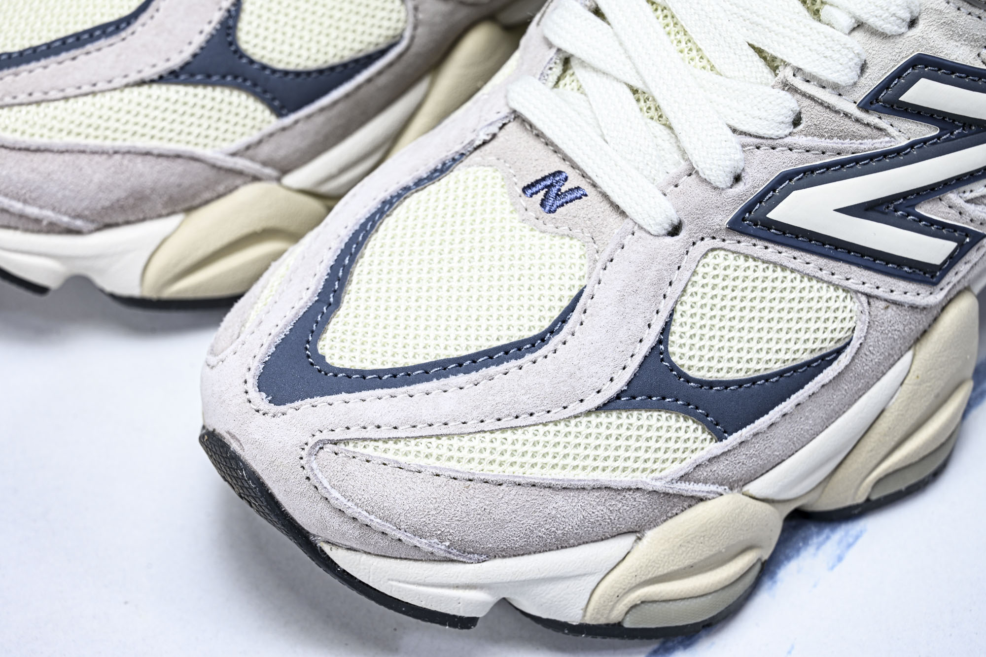 New Balance NB9060 联名款 复古休闲运动慢跑鞋U9060EEB #YZ010#鞋款灵感