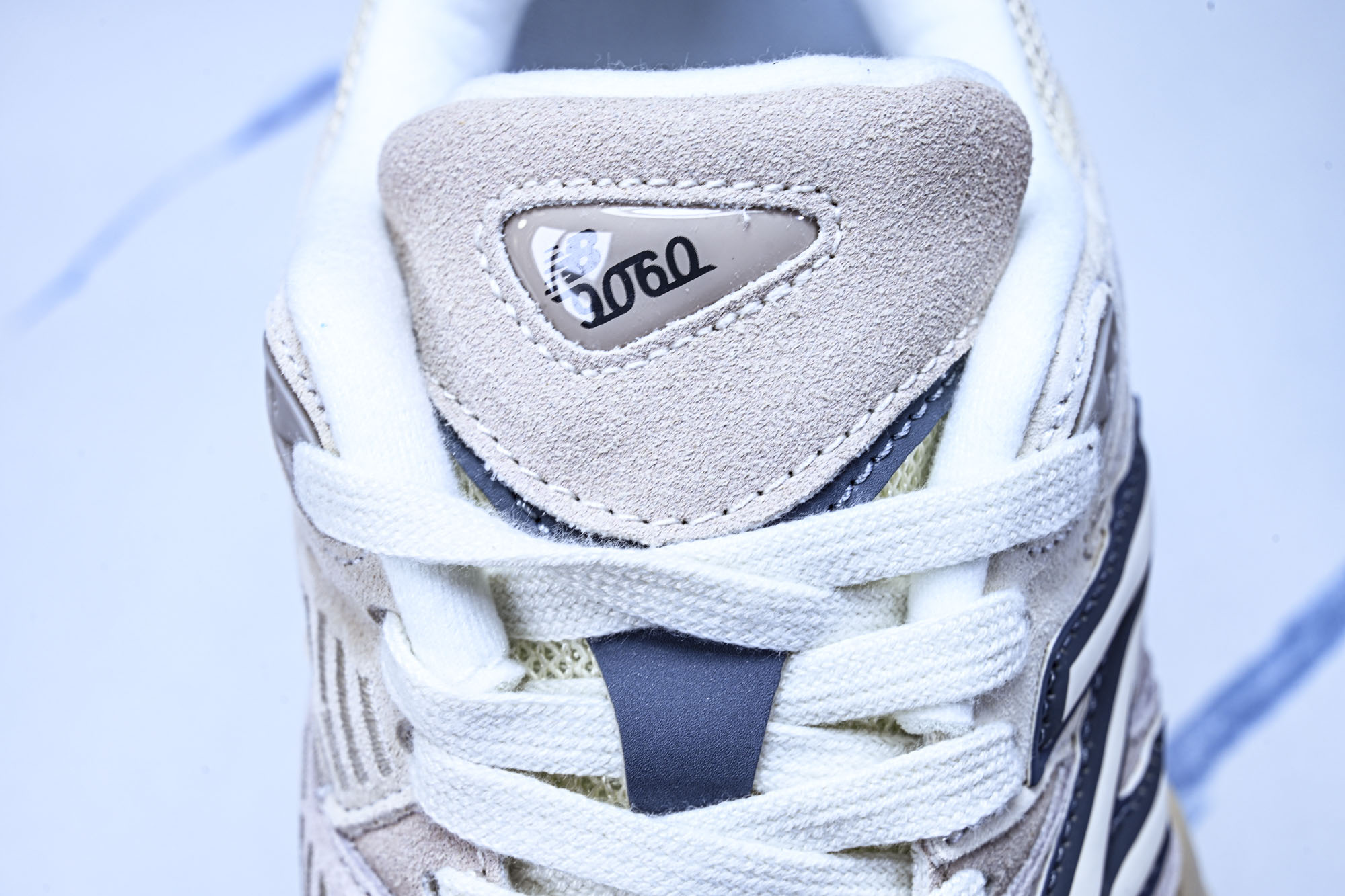 New Balance NB9060 联名款 复古休闲运动慢跑鞋U9060EEB #YZ010#鞋款灵感