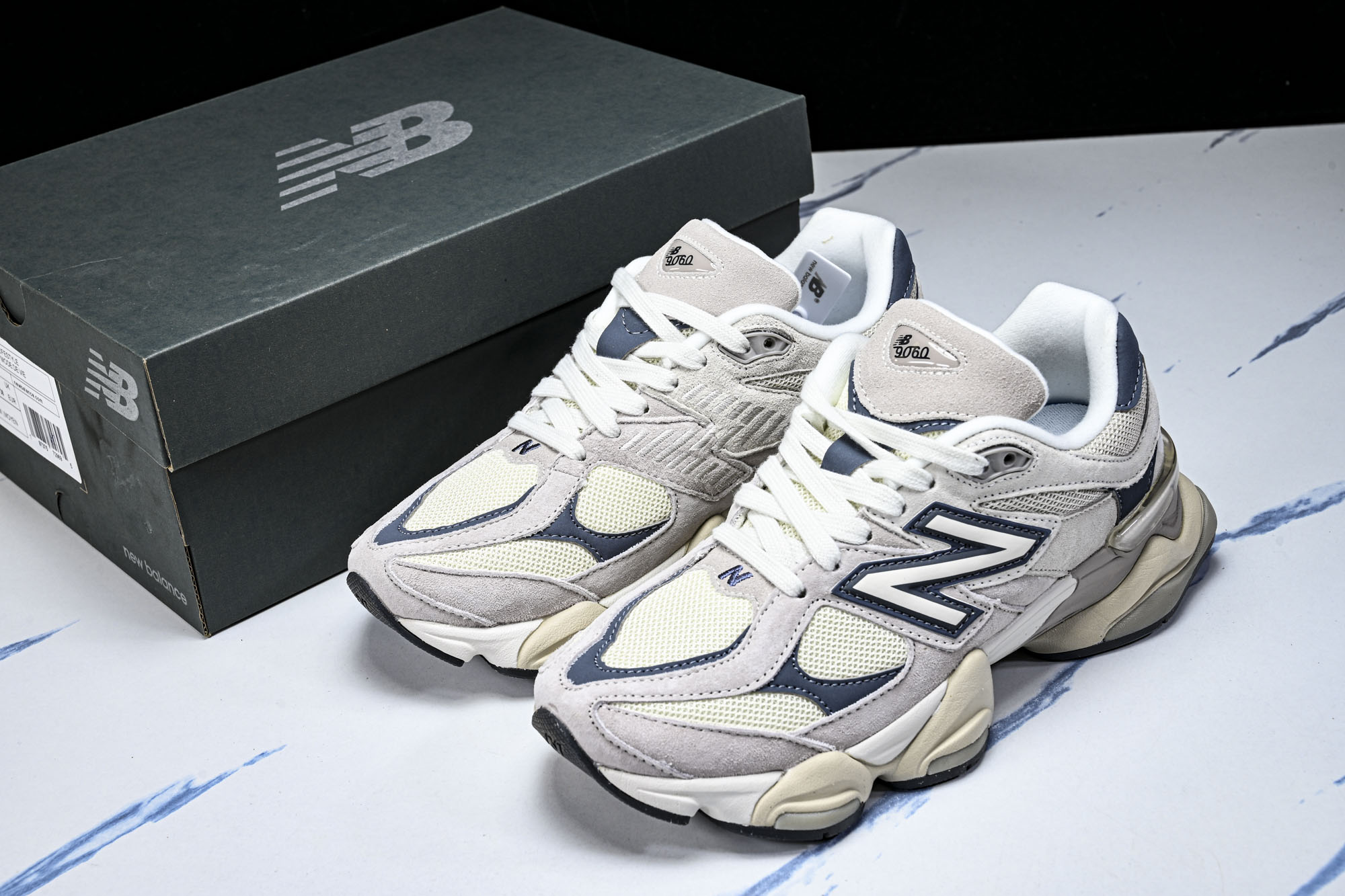 New Balance NB9060 联名款 复古休闲运动慢跑鞋U9060EEB #YZ010#鞋款灵感