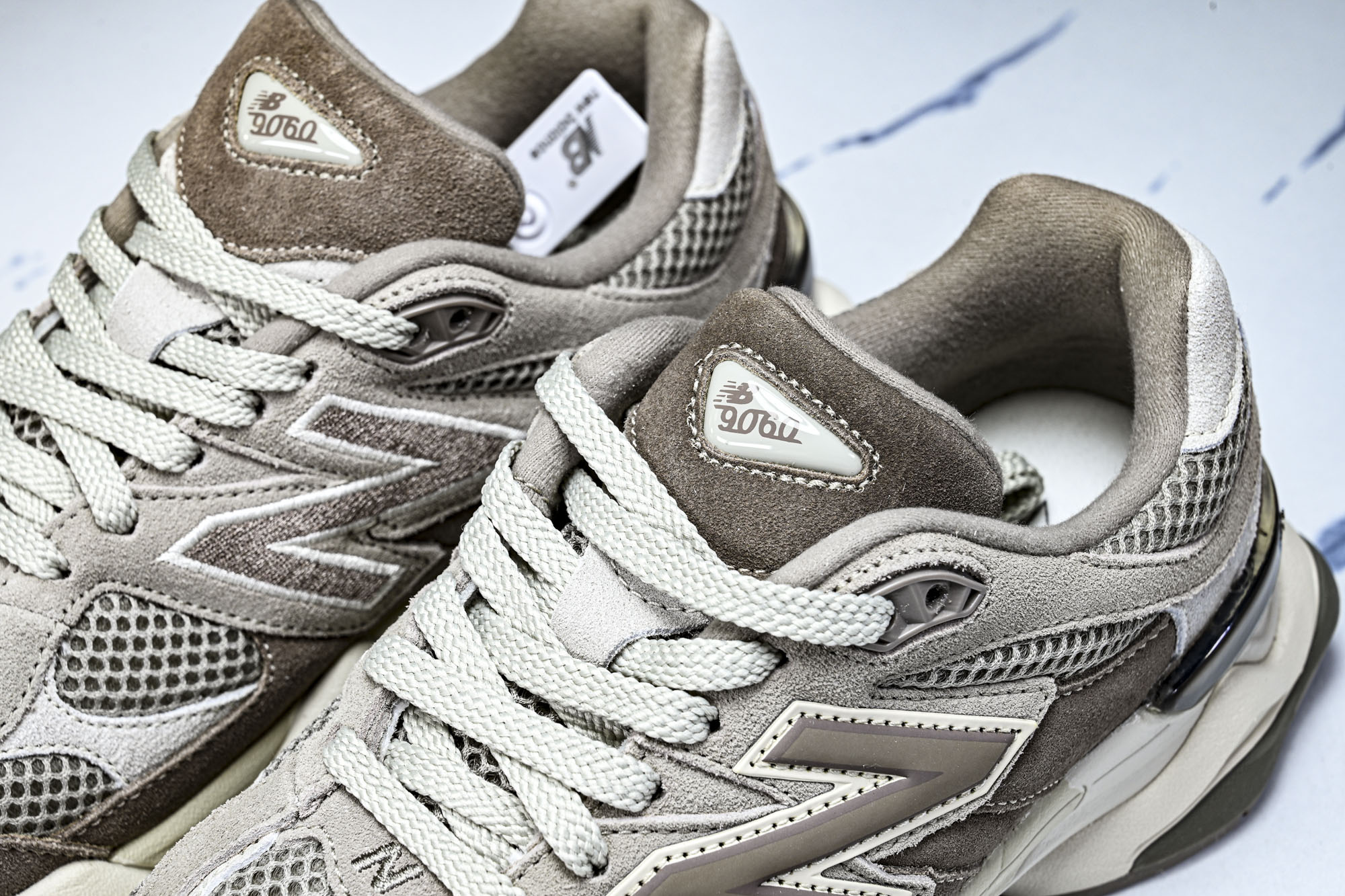 New Balance NB9060 联名款 复古休闲运动慢跑鞋U9060ERC #YZ010#鞋款灵感