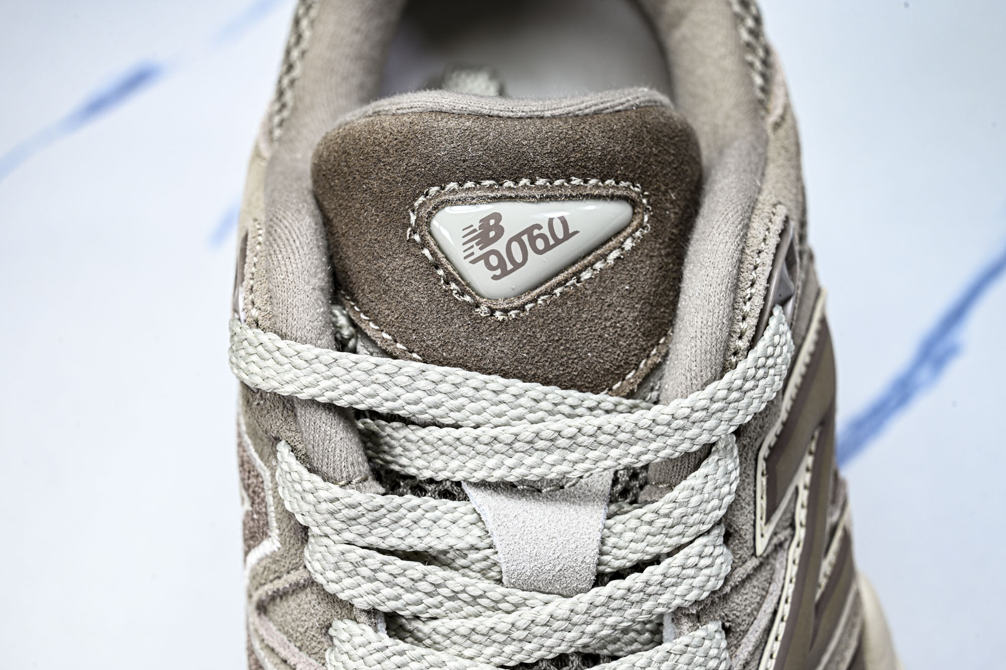 New Balance NB9060 联名款 复古休闲运动慢跑鞋U9060ERC #YZ010#鞋款灵感