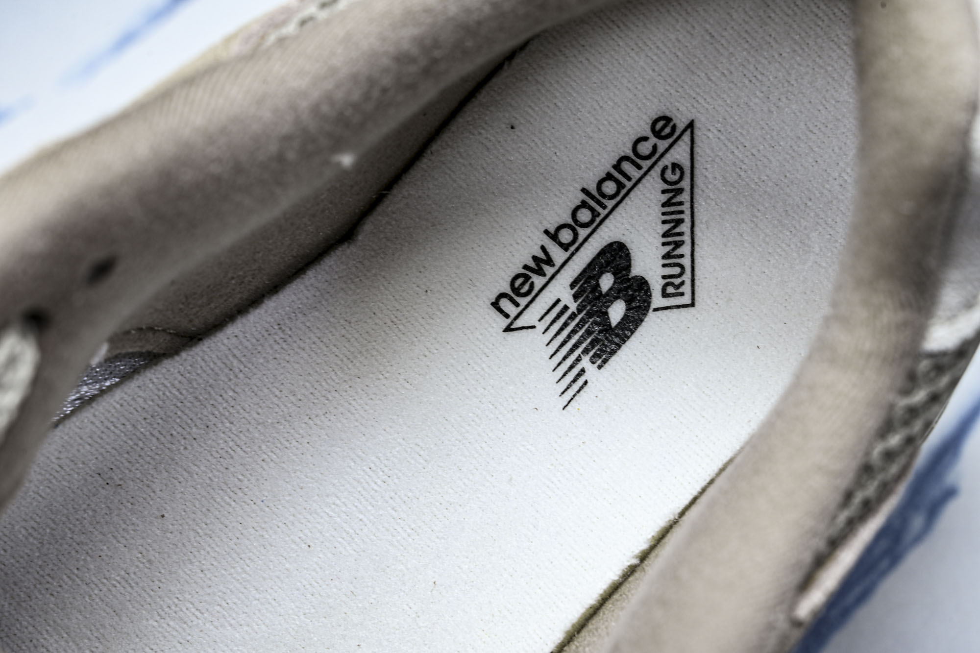 New Balance NB9060 联名款 复古休闲运动慢跑鞋U9060ERC #YZ010#鞋款灵感