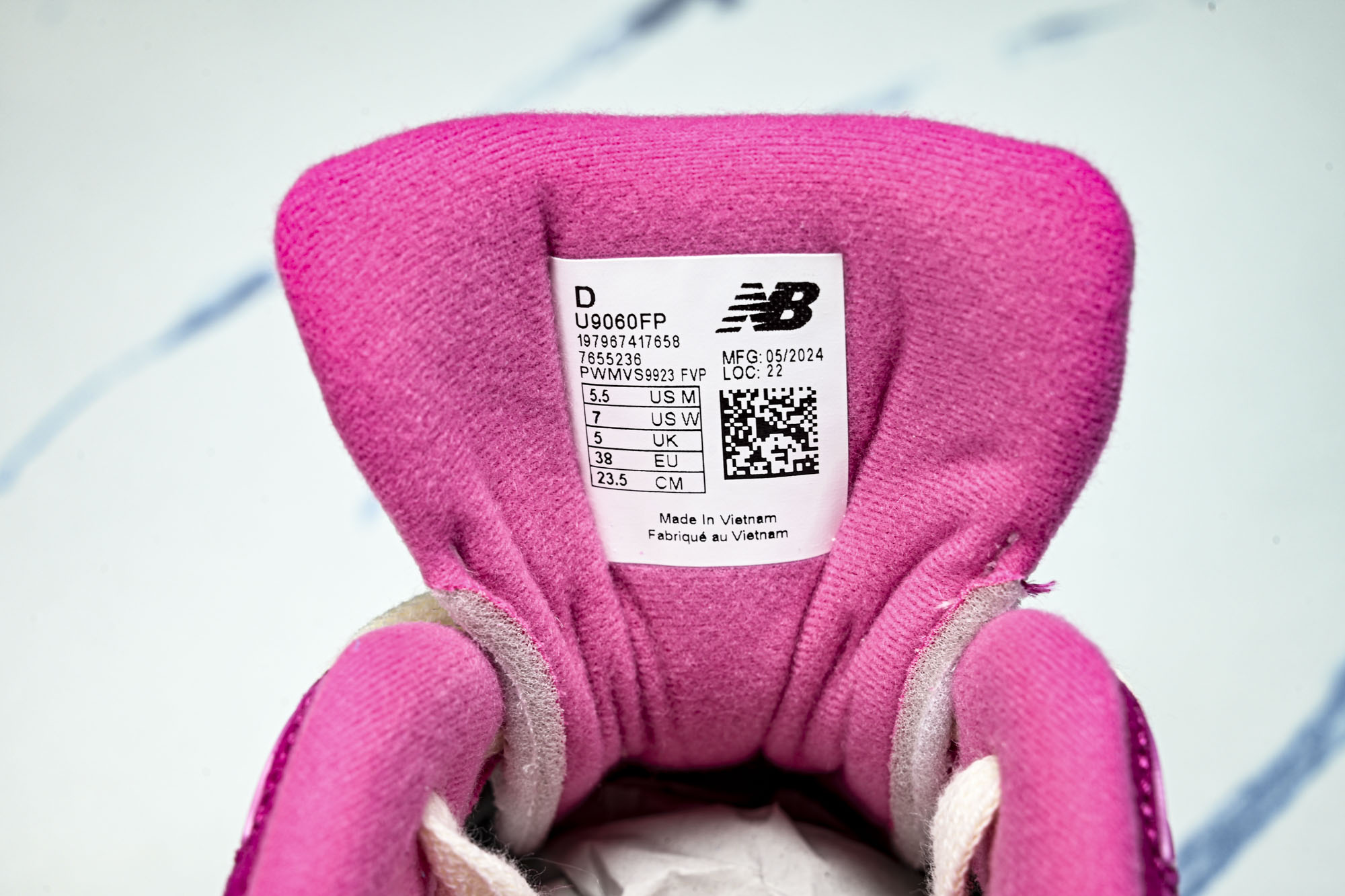 New Balance NB9060 联名款 复古休闲运动慢跑鞋U9060FP #YZ010#鞋款灵感源