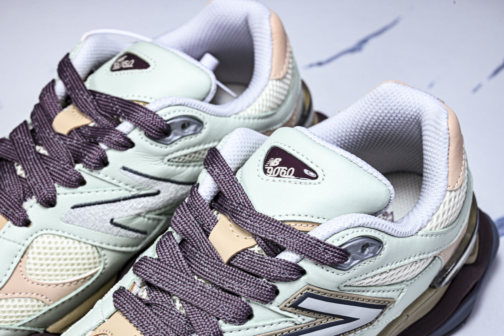 New Balance NB9060 联名款 复古休闲运动慢跑鞋U9060GCA #YZ010#鞋款灵感