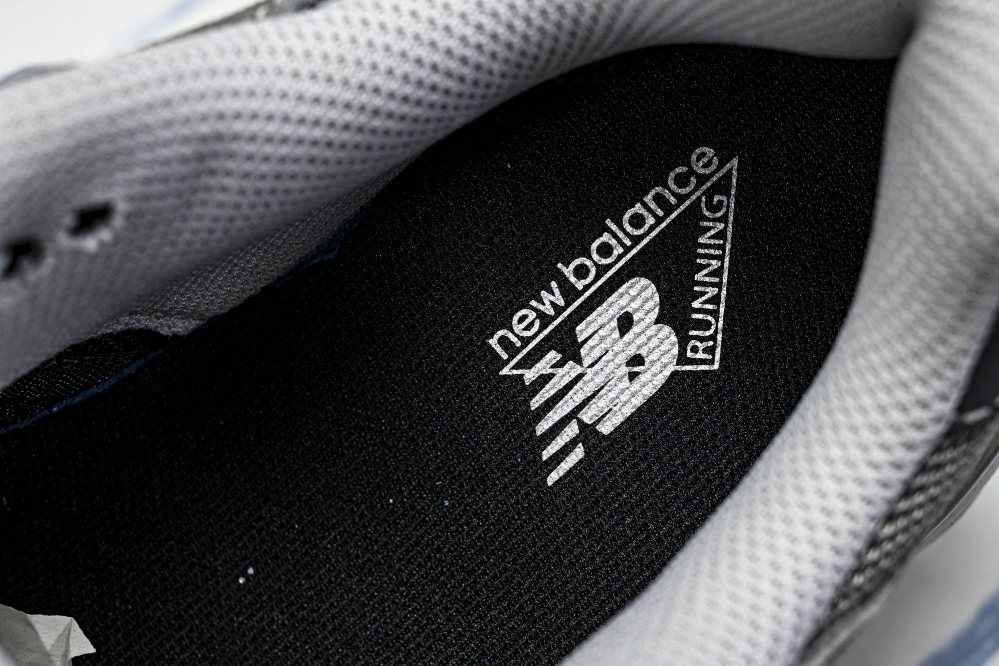 New Balance NB9060 联名款 复古休闲运动慢跑鞋U9060GG #YZ010#鞋款灵感源