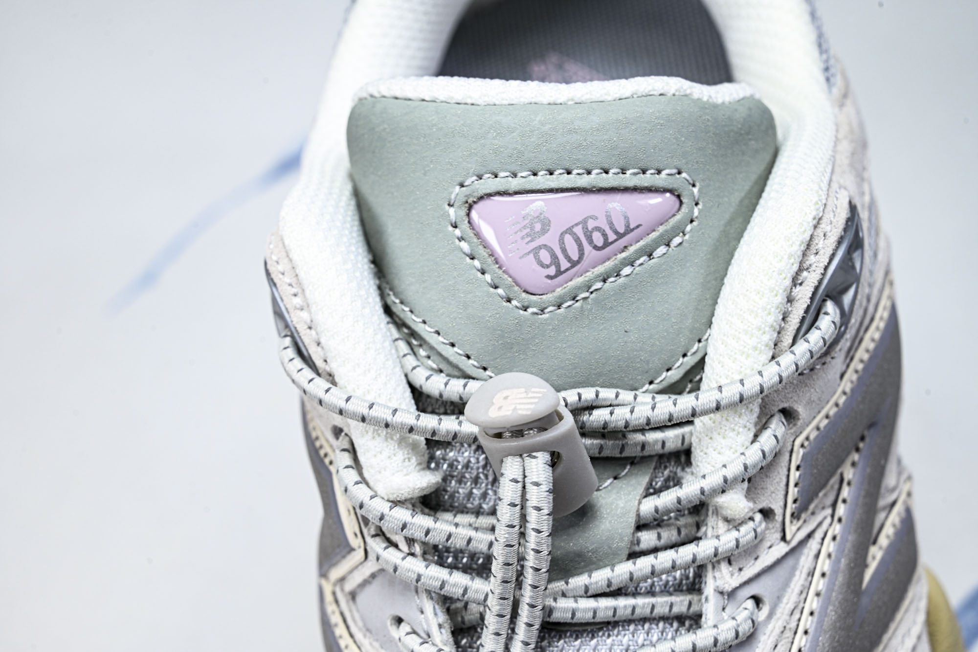 New Balance NB9060 联名款 复古休闲运动慢跑鞋U9060GM #YZ010#鞋款灵感源