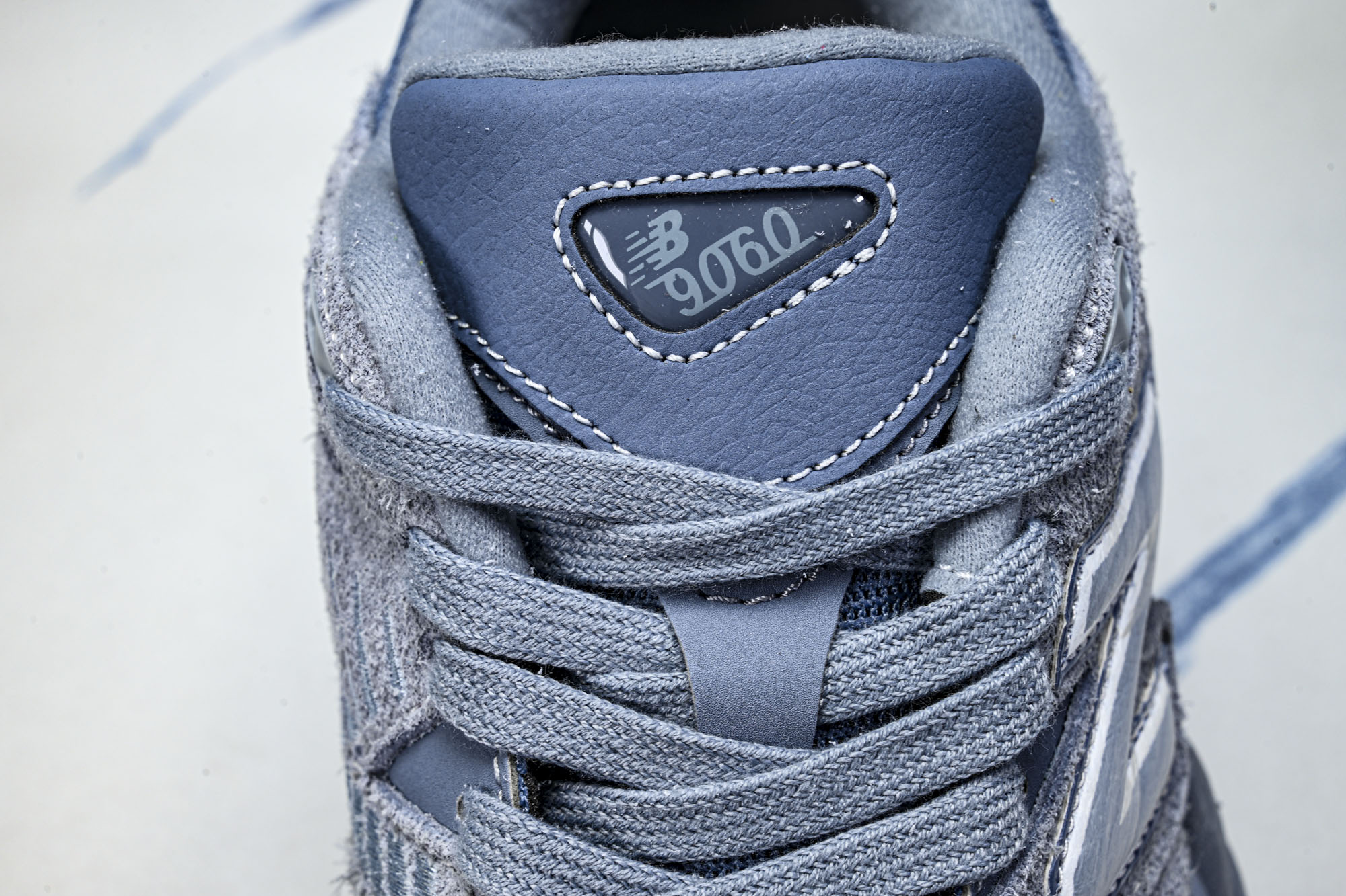 New Balance NB9060 联名款 复古休闲运动慢跑鞋U9060IB #YZ010#鞋款灵感源