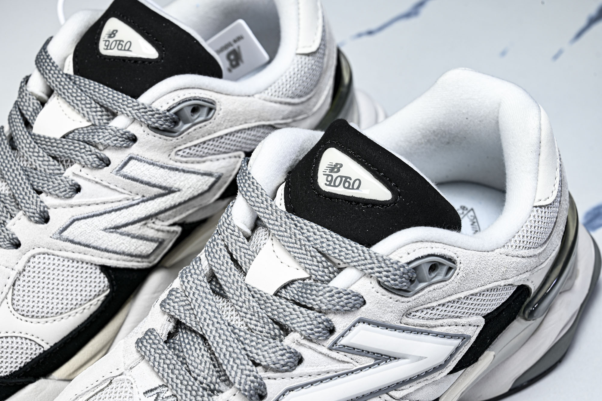 New Balance NB9060 联名款 复古休闲运动慢跑鞋U9060JBB #YZ010#鞋款灵感