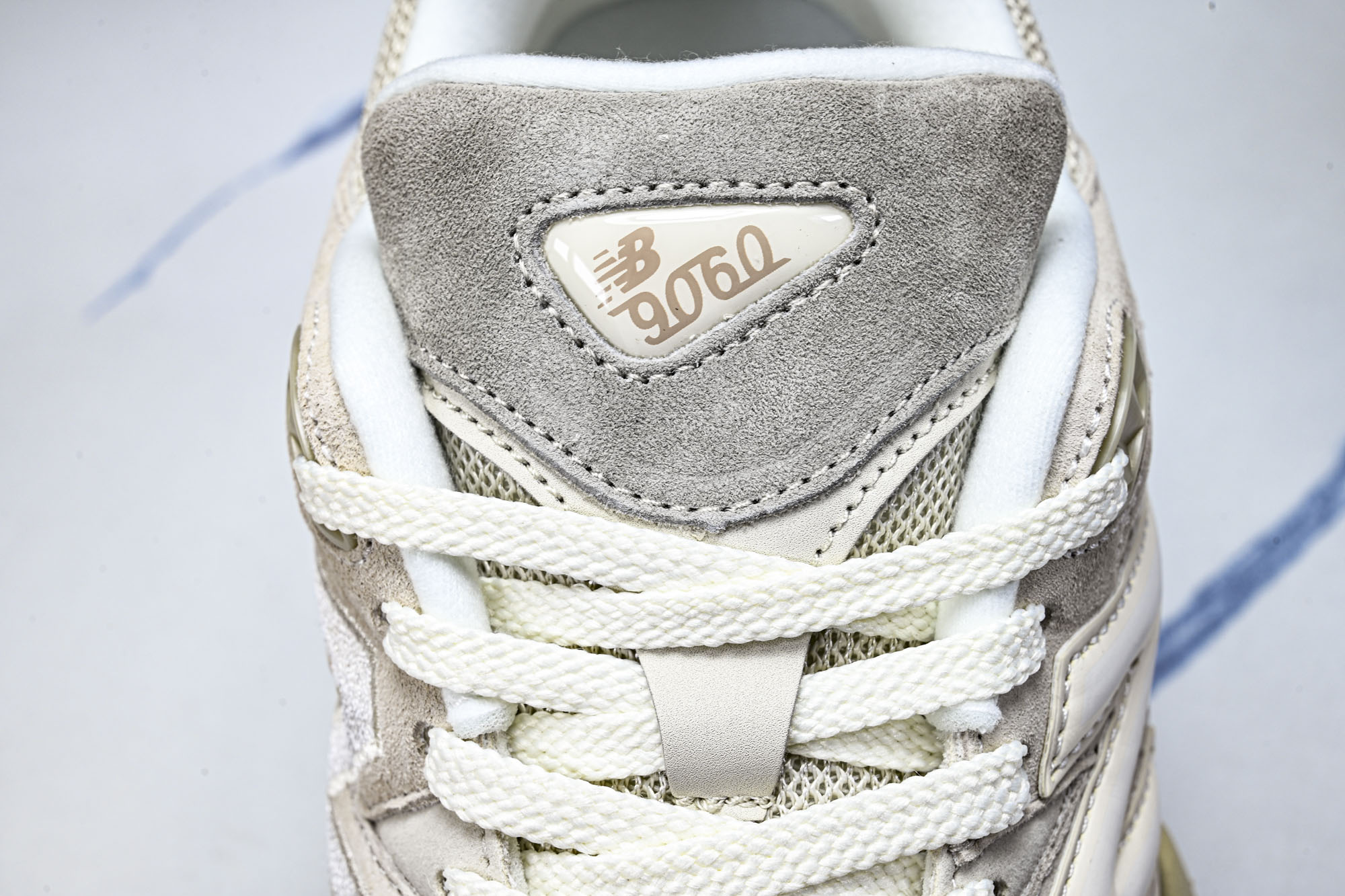 New Balance NB9060 联名款 复古休闲运动慢跑鞋U9060JBC #YZ010#鞋款灵感