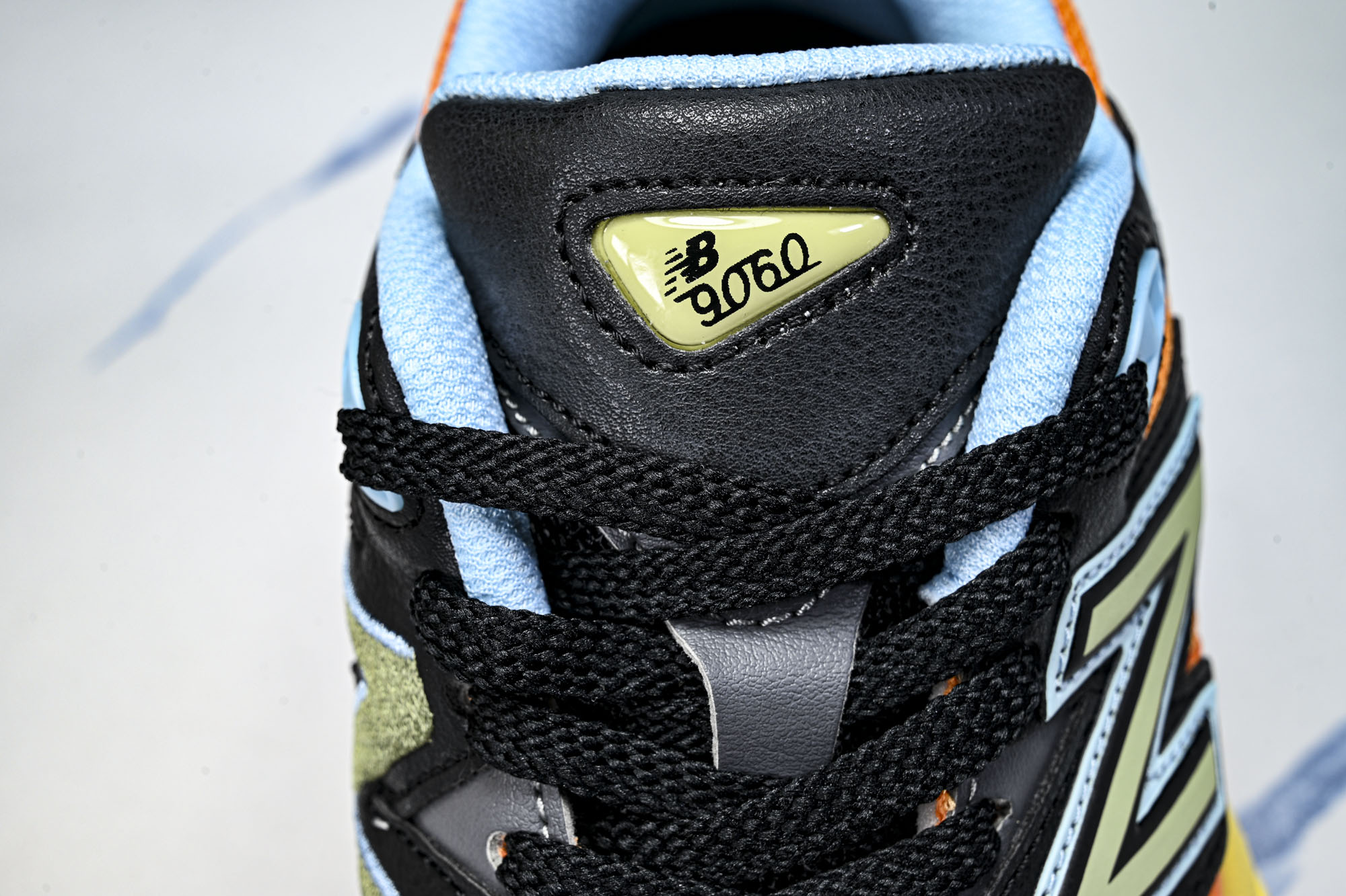 New Balance NB9060 联名款 复古休闲运动慢跑鞋U9060OGB #YZ010#鞋款灵感