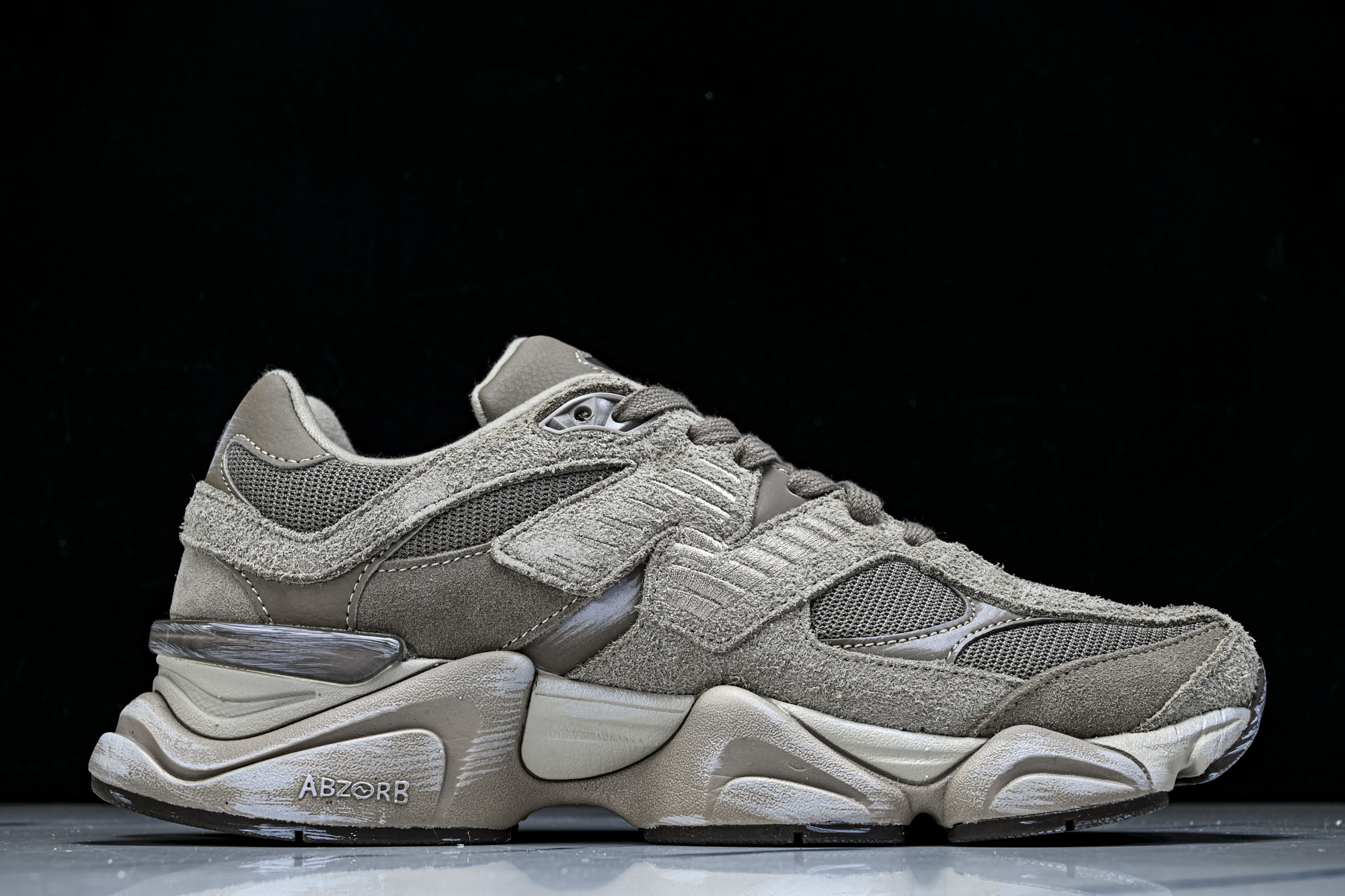 New Balance NB9060 联名款 复古休闲运动慢跑鞋U9060。B #YZ010#鞋款灵感源