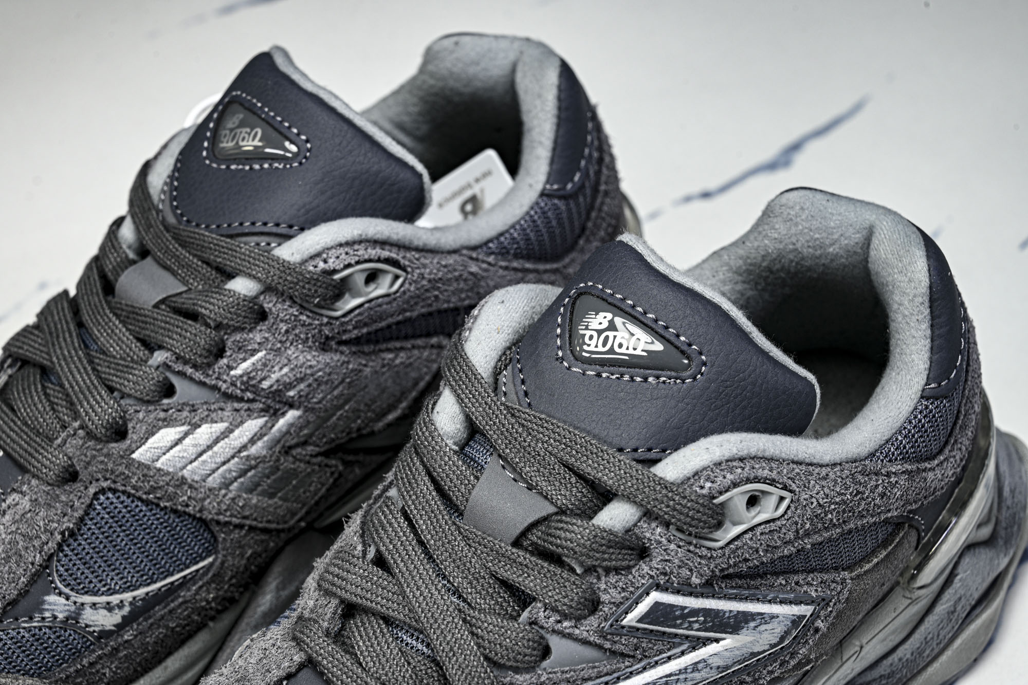 New Balance NB9060 联名款 复古休闲运动慢跑鞋U9060SG #YZ010#鞋款灵感源