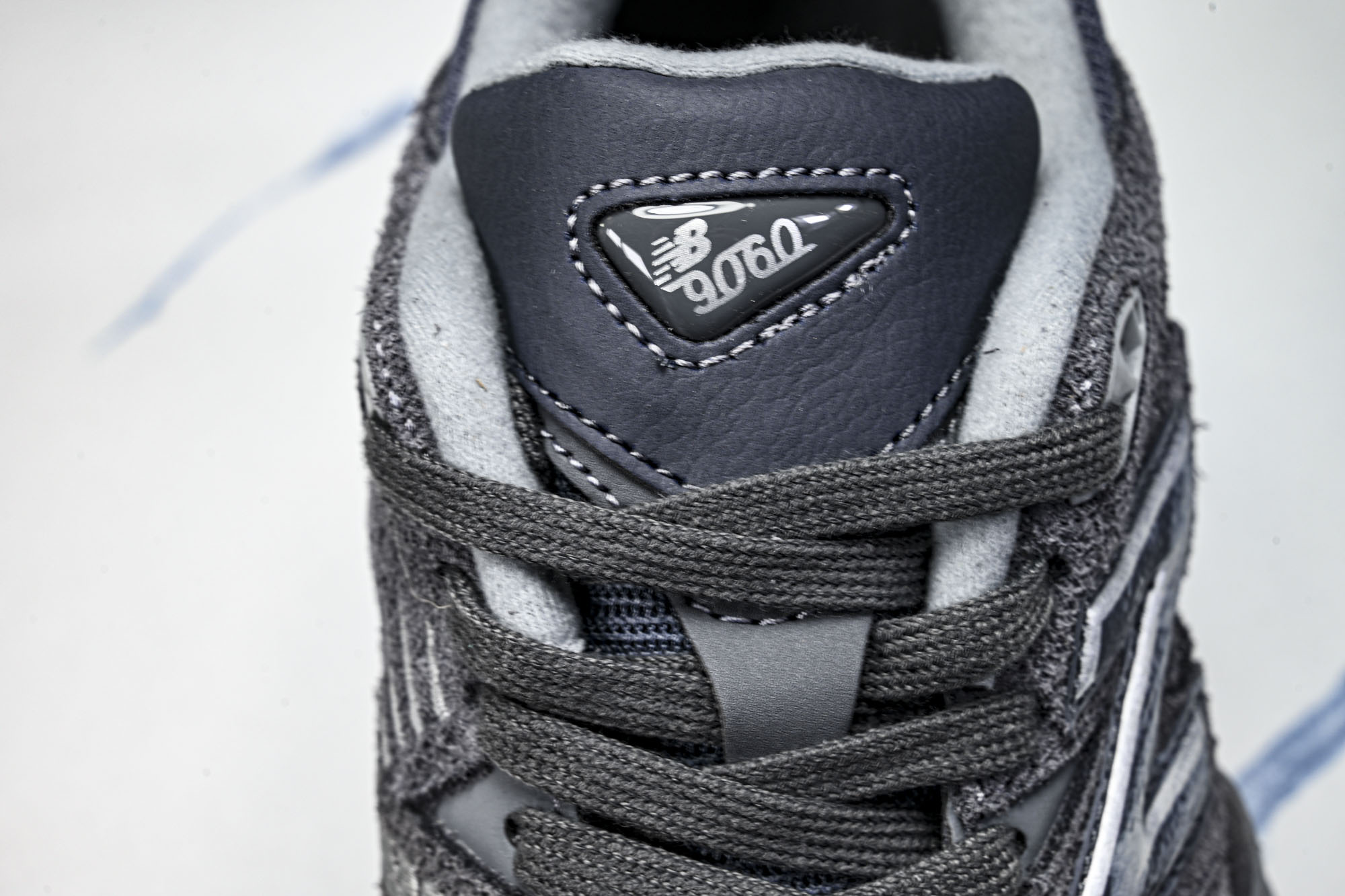 New Balance NB9060 联名款 复古休闲运动慢跑鞋U9060SG #YZ010#鞋款灵感源